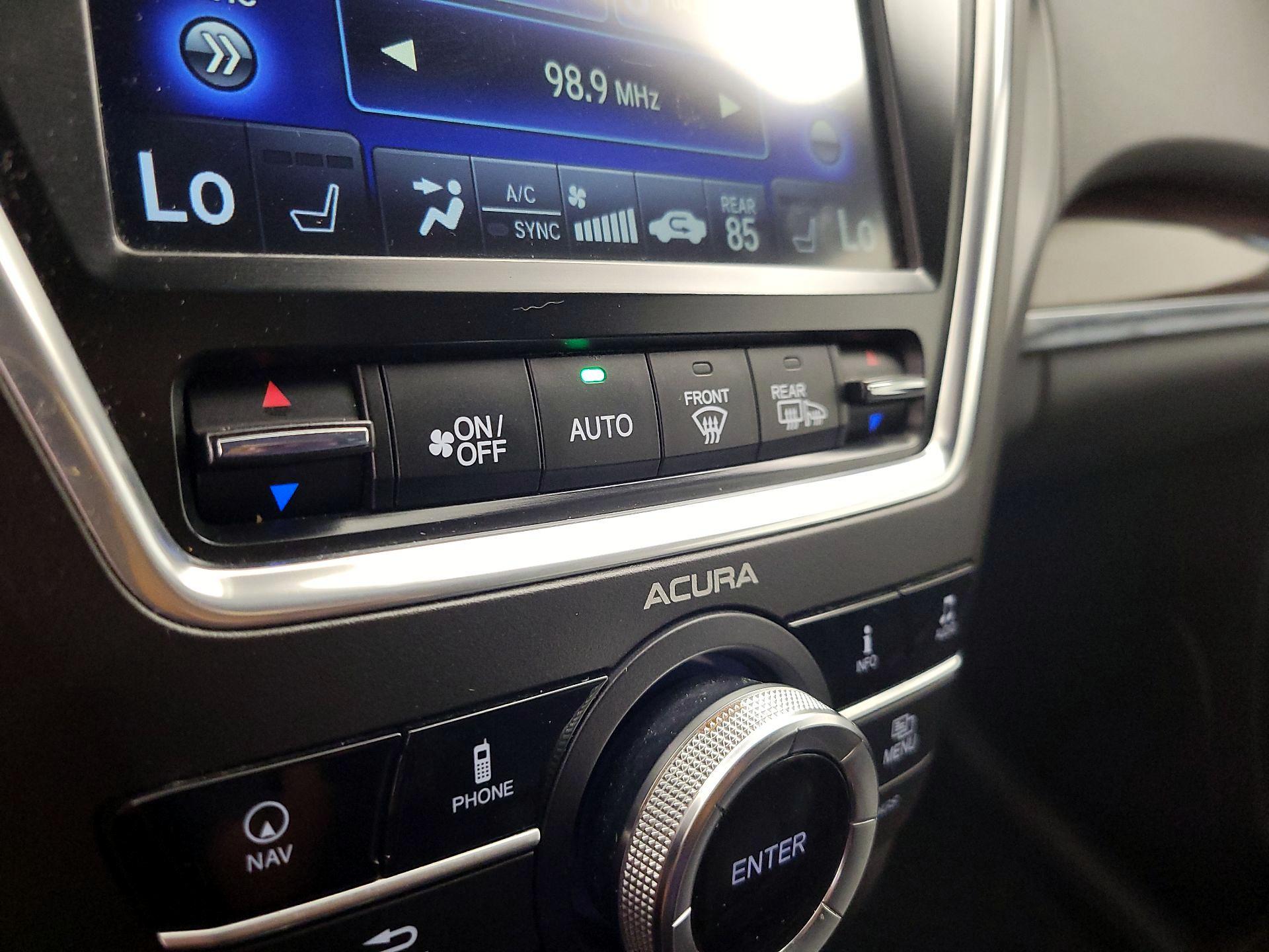 Thumbnail: 2016 Acura MDX - 16