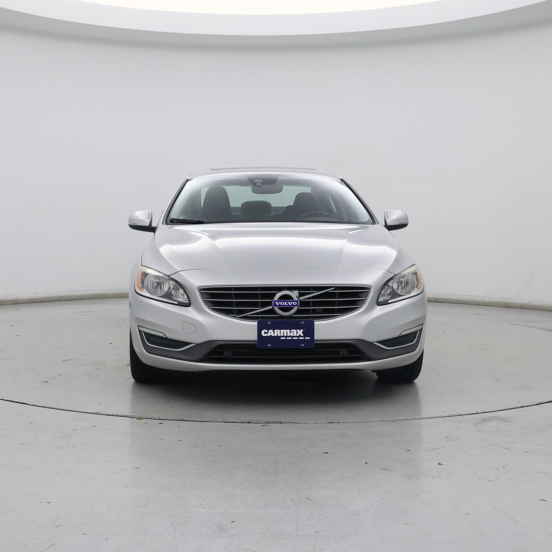 Thumbnail: 2018 Volvo S60 - 5