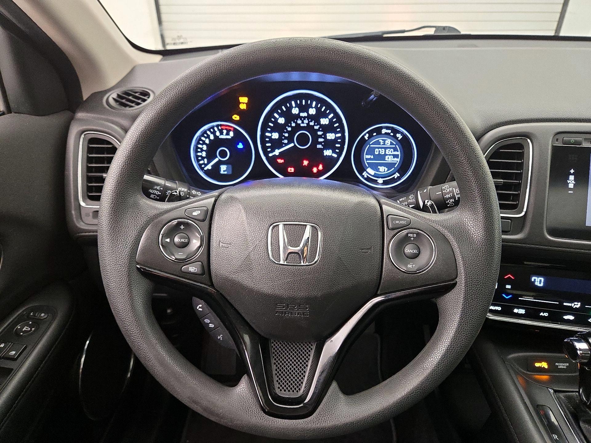 Thumbnail: 2017 Honda HR-V - 10