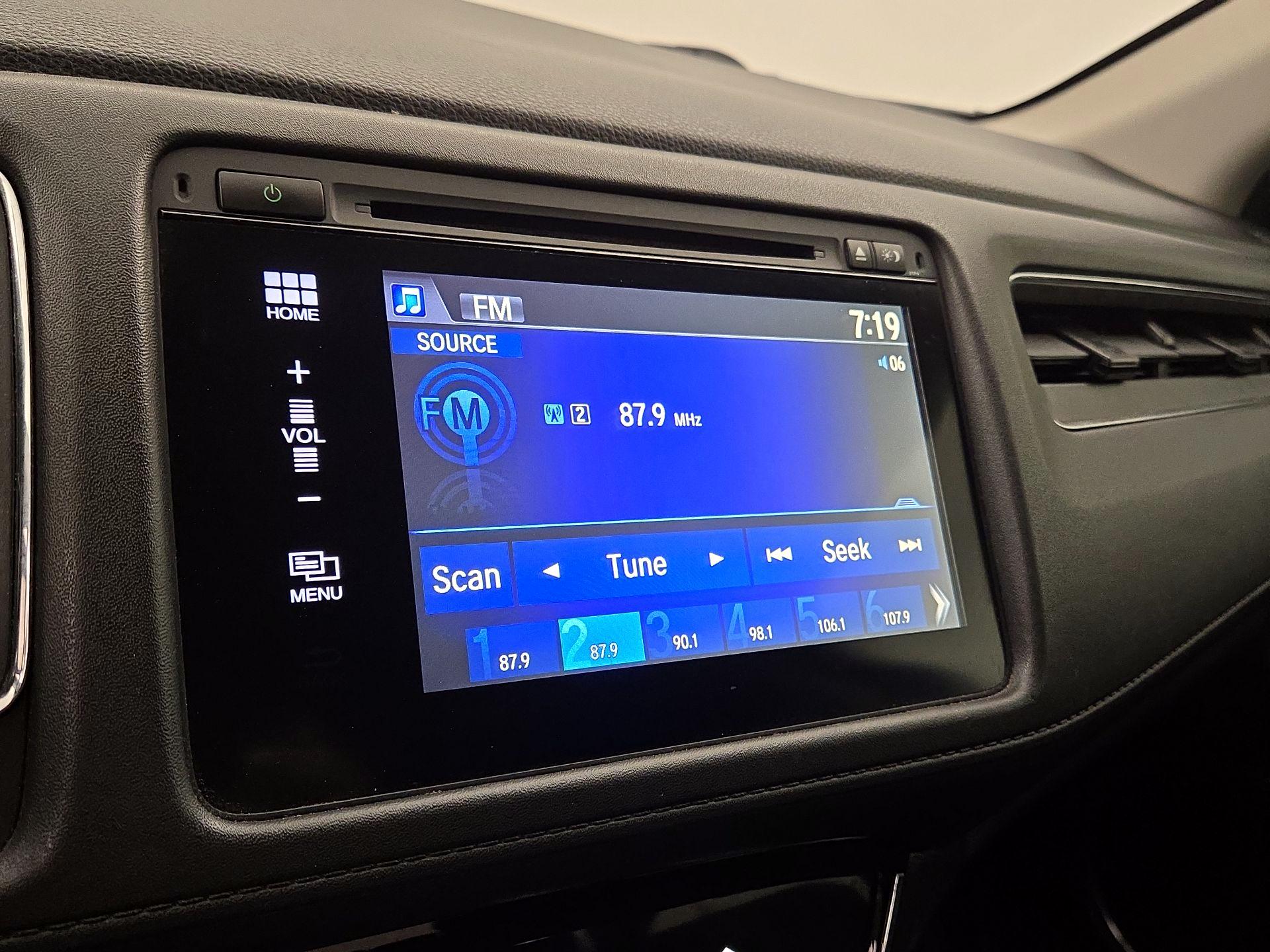Thumbnail: 2017 Honda HR-V - 15