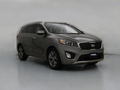 Gray 2017 Kia Sorento SX