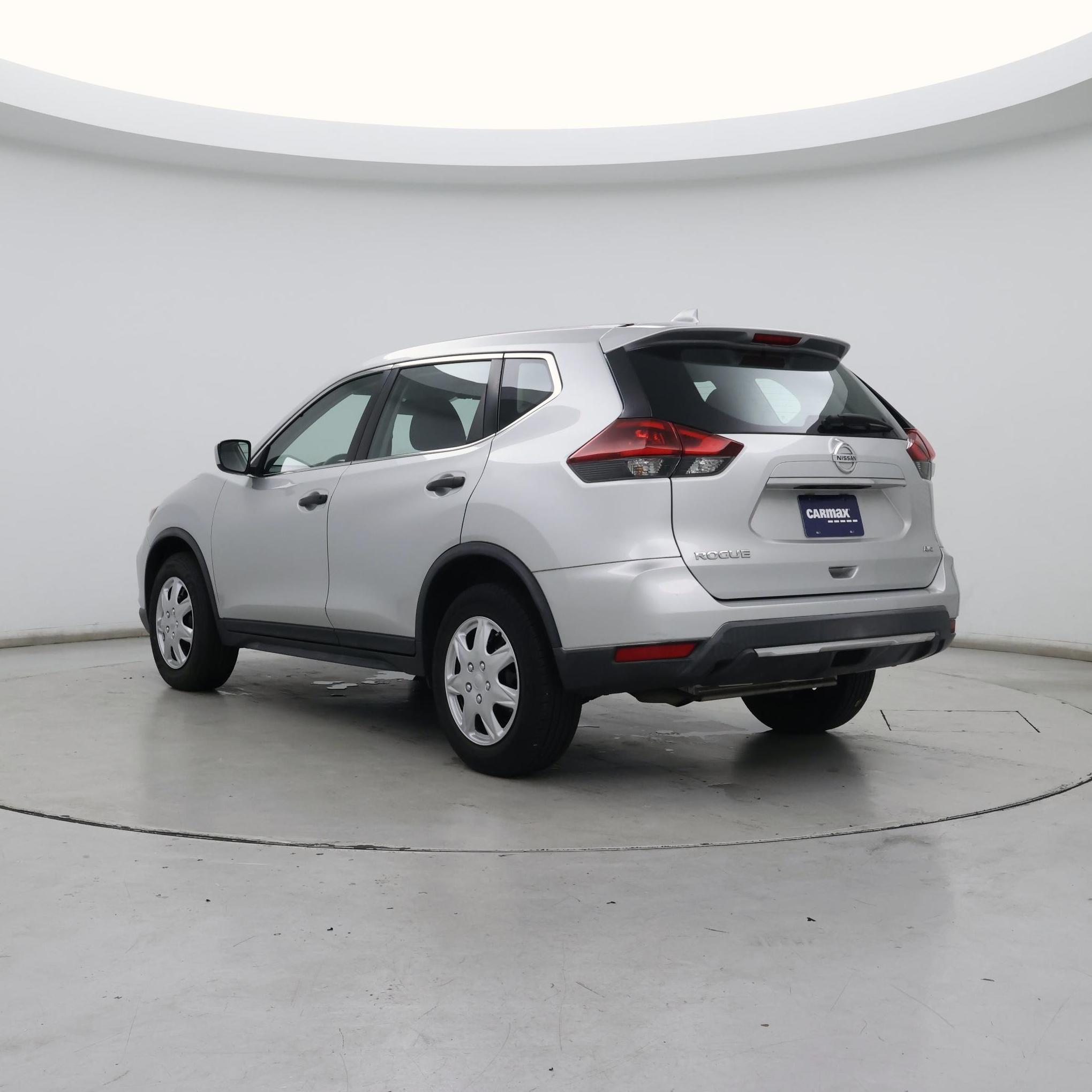 Thumbnail: 2019 Nissan Rogue - 2