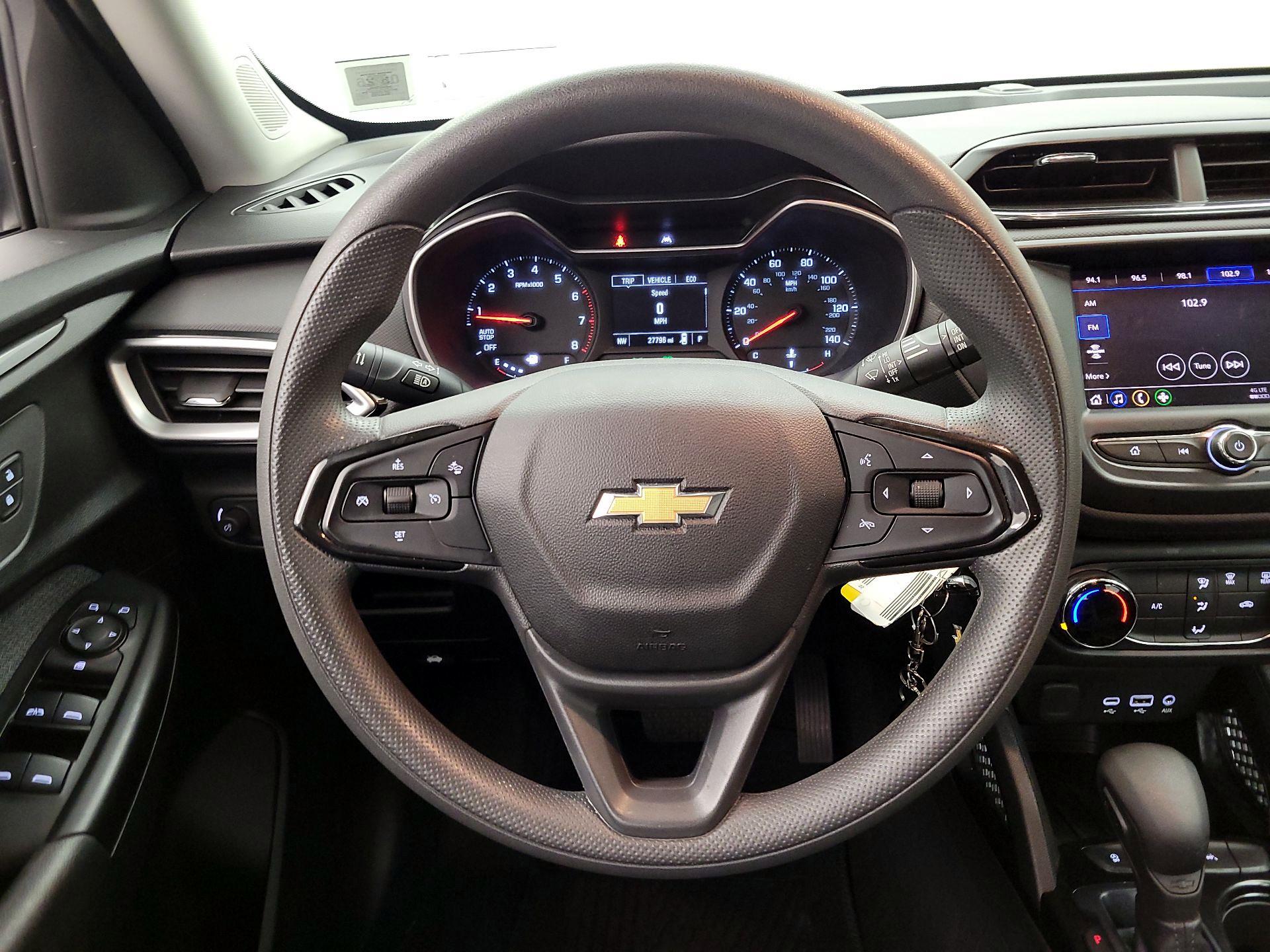Thumbnail: 2022 Chevrolet TrailBlazer - 10
