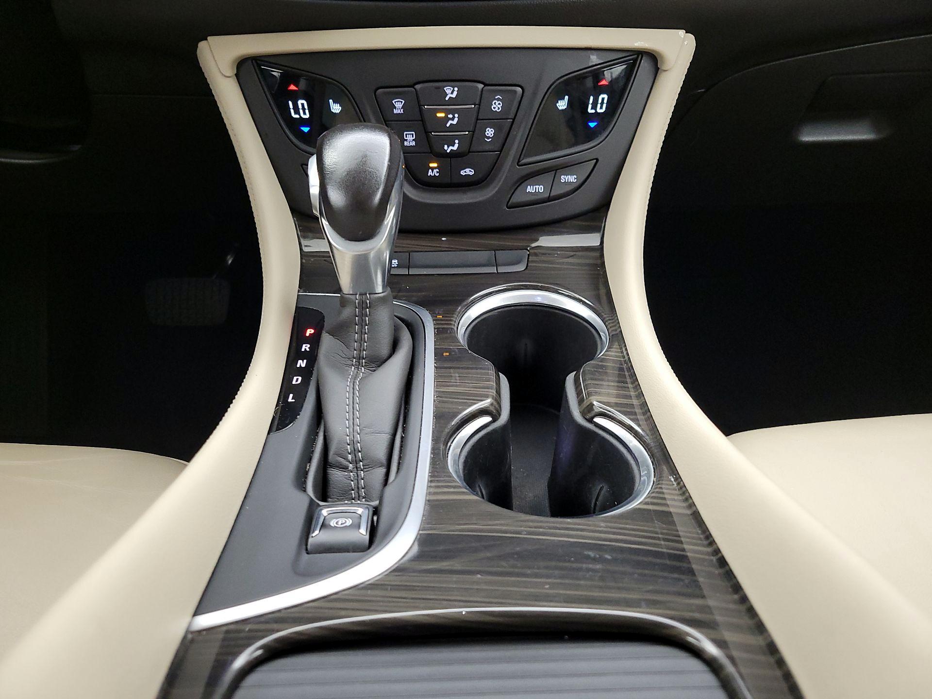 Thumbnail: 2020 Buick Envision - 17