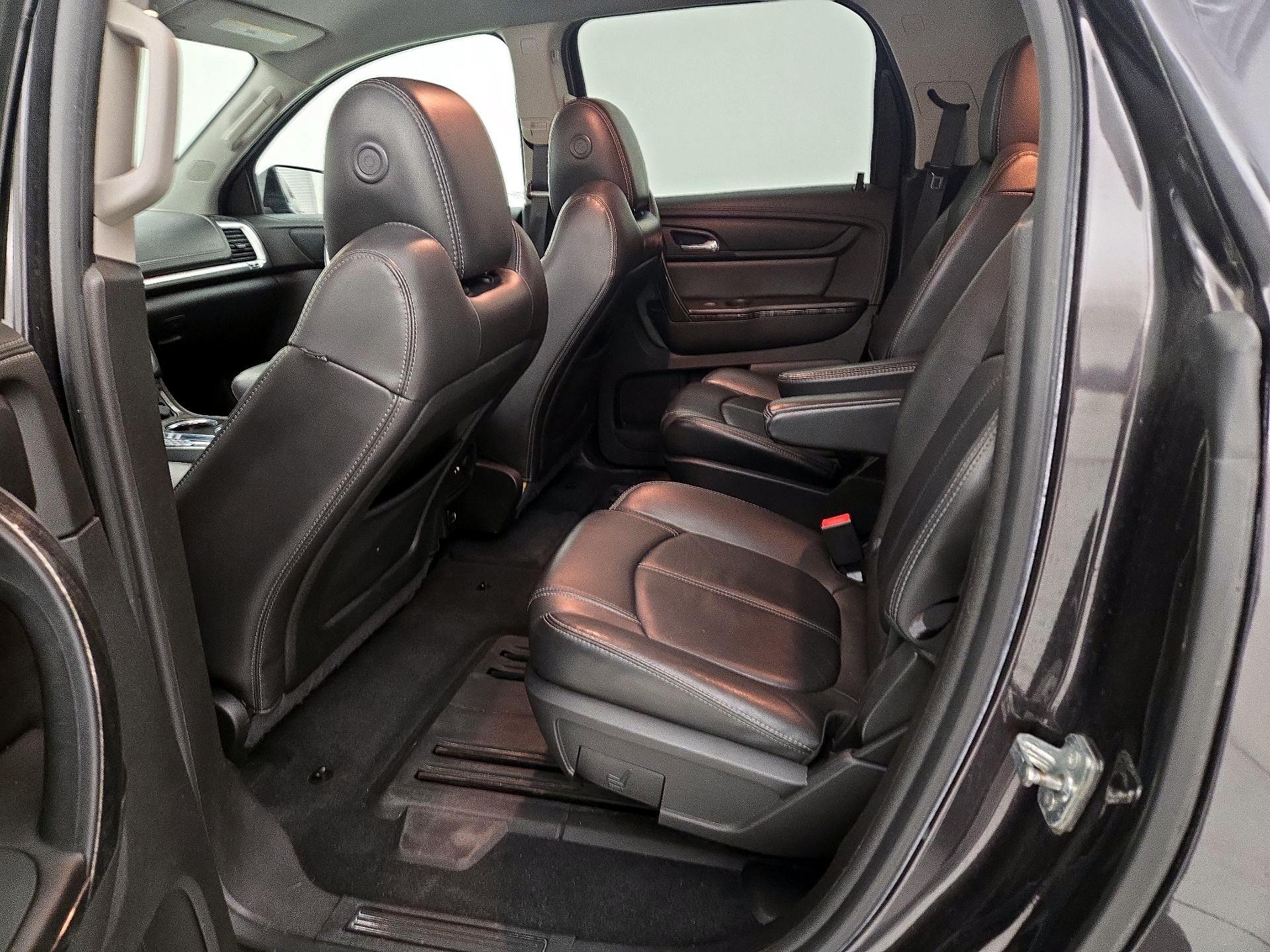 Thumbnail: 2016 GMC Acadia - 19