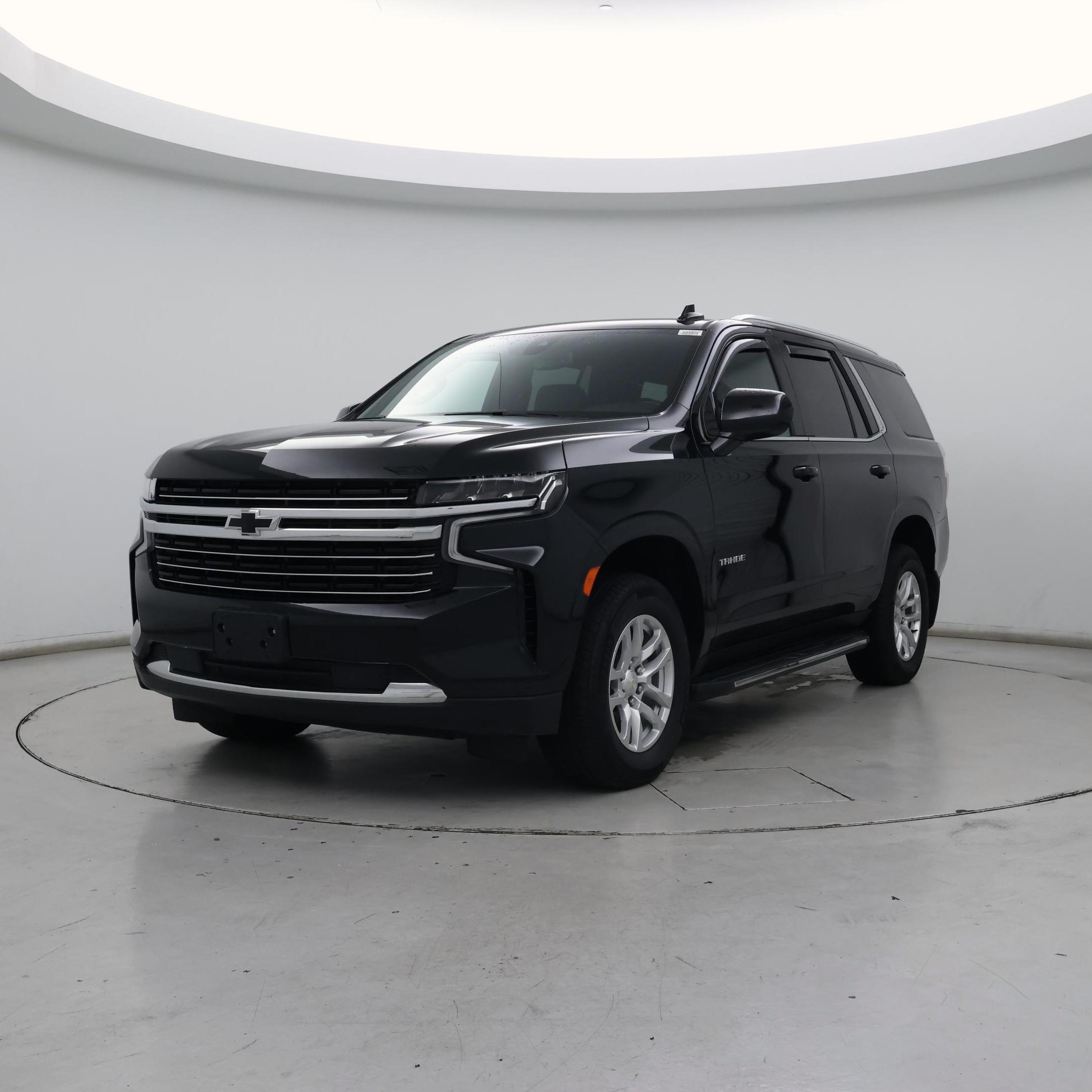 Thumbnail: 2021 Chevrolet Tahoe - 4