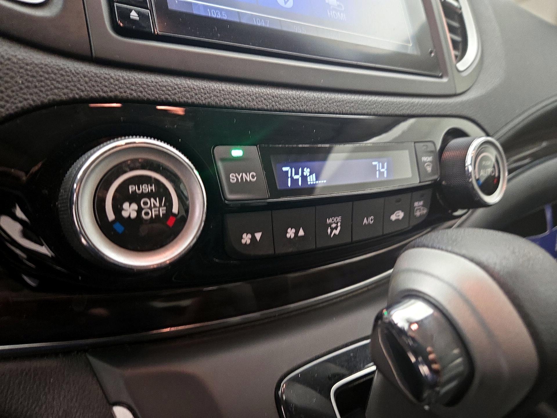 Thumbnail: 2015 Honda CR-V - 16