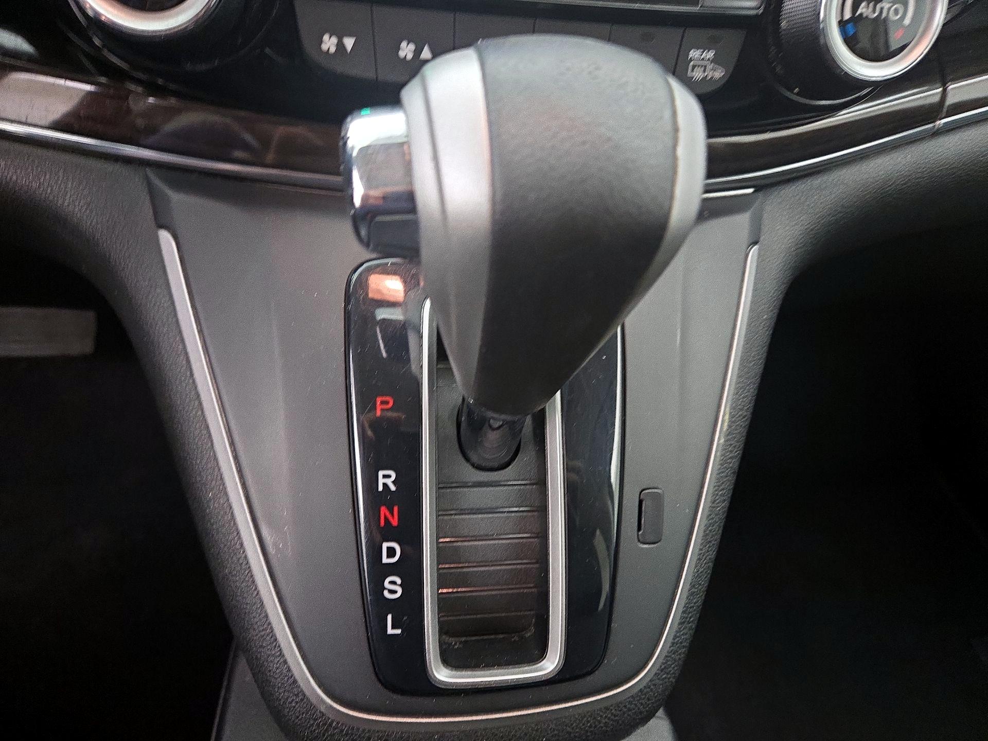 Thumbnail: 2015 Honda CR-V - 17
