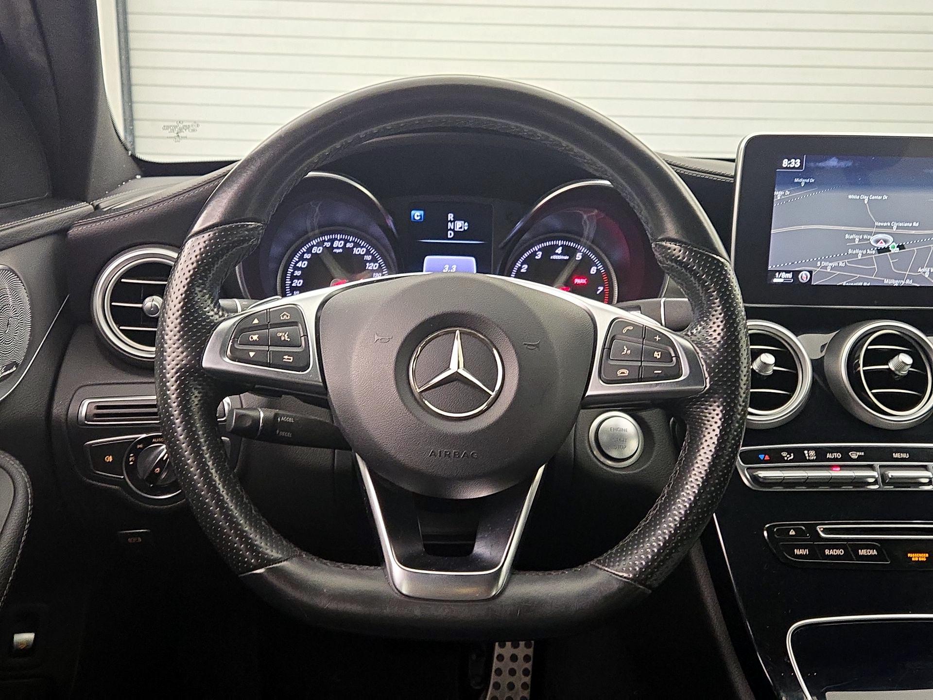 Thumbnail: 2015 Mercedes-Benz C-Class - 10