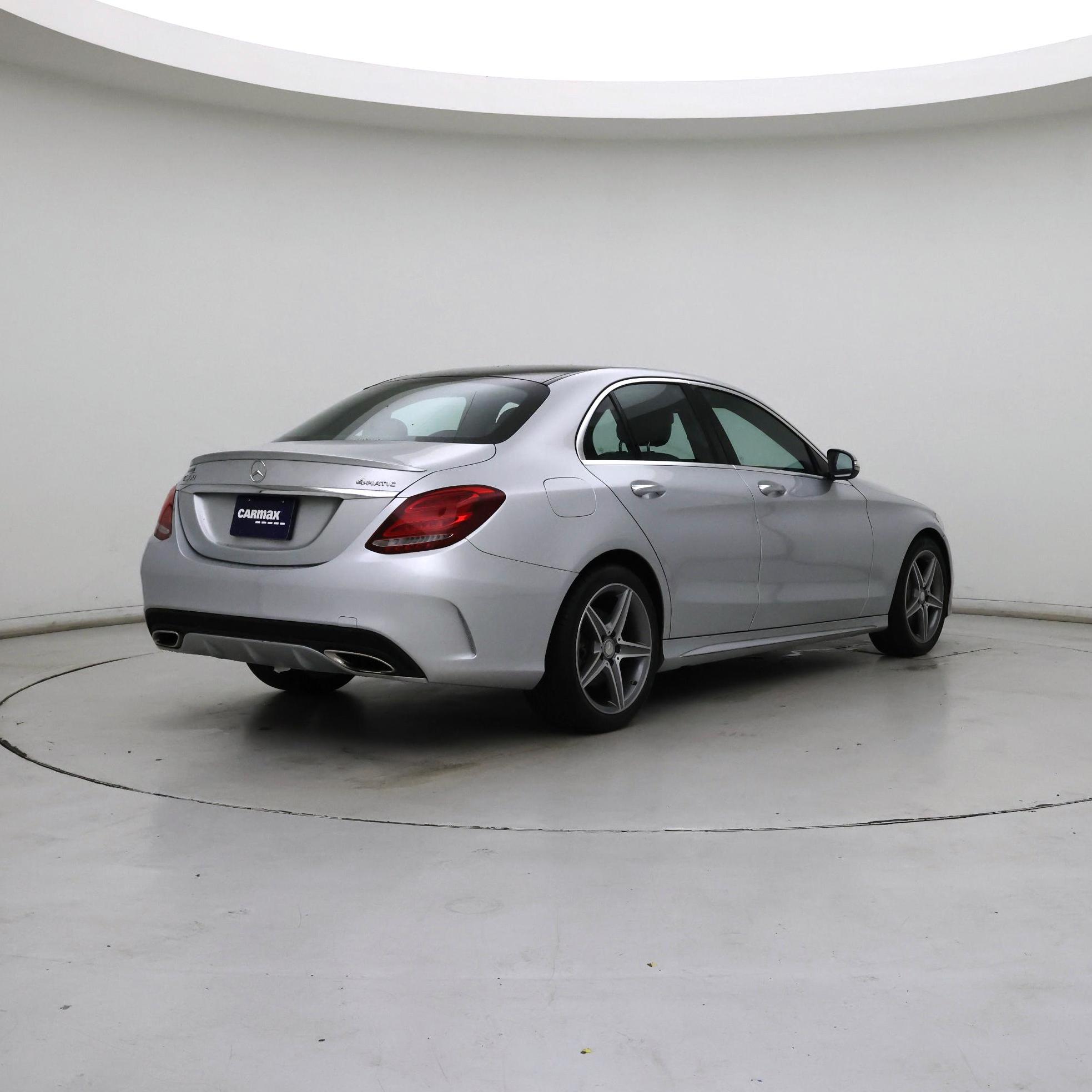 Thumbnail: 2015 Mercedes-Benz C-Class - 8