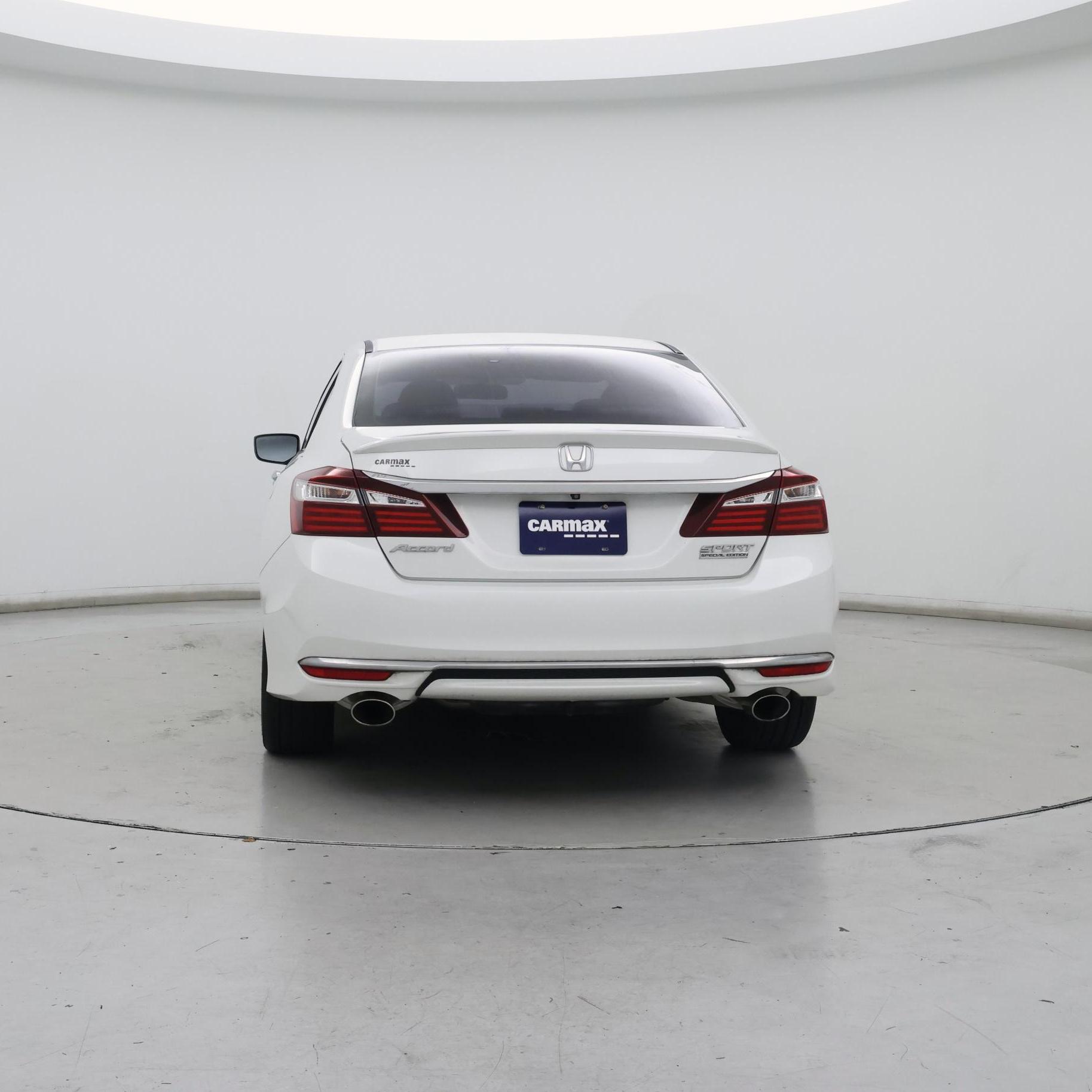 Thumbnail: 2017 Honda Accord - 6
