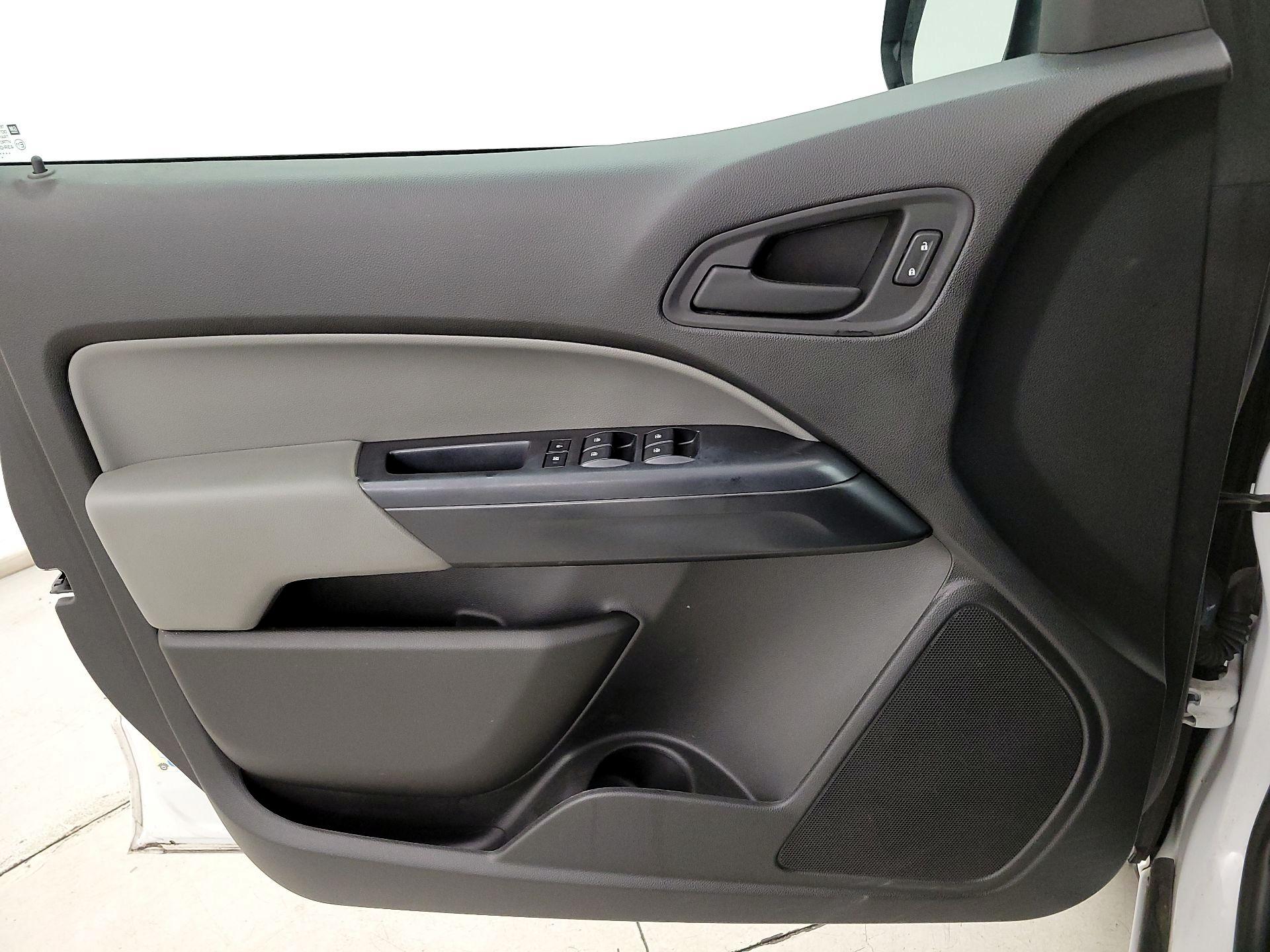 Thumbnail: 2020 Chevrolet Colorado - 12