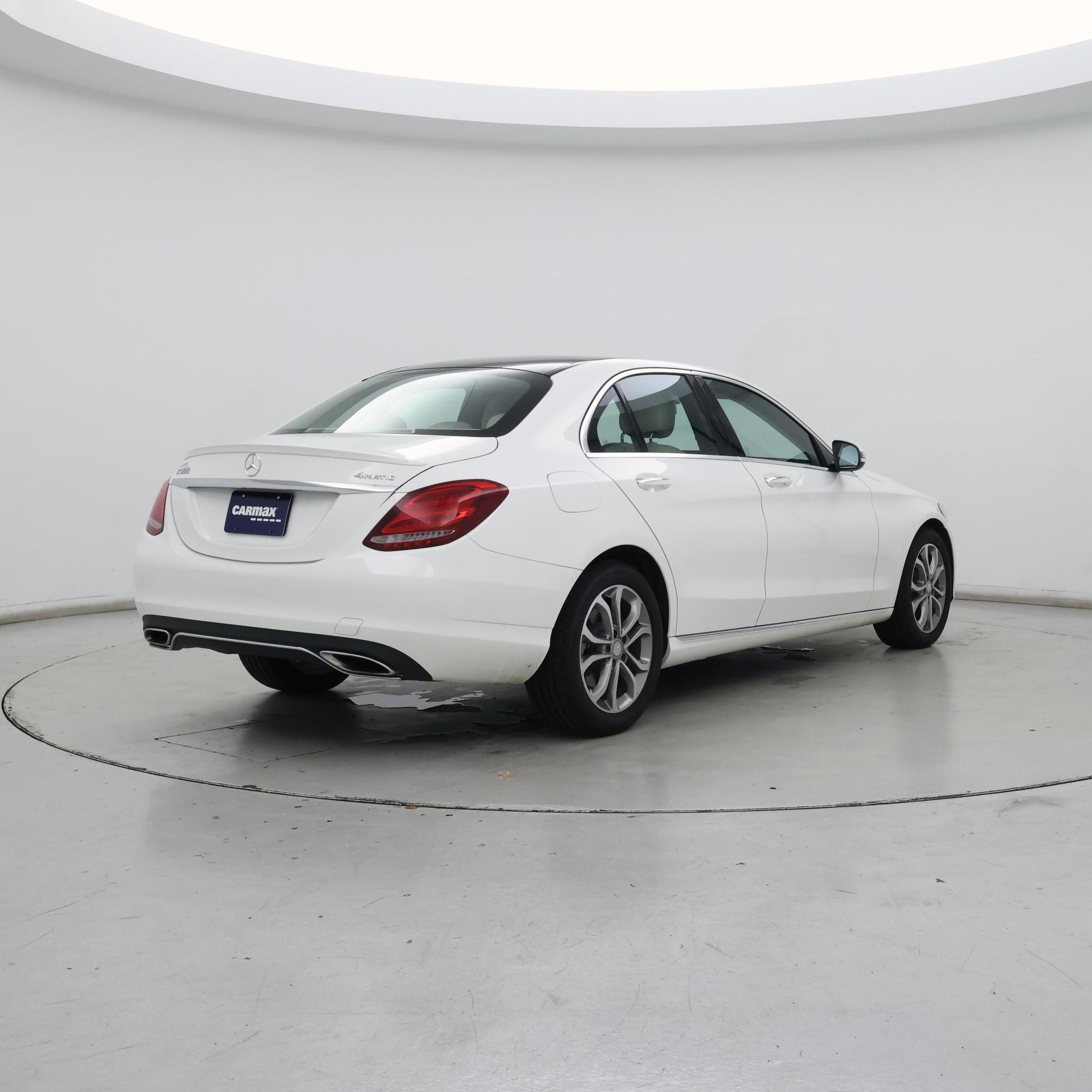 Thumbnail: 2016 Mercedes-Benz C-Class - 8