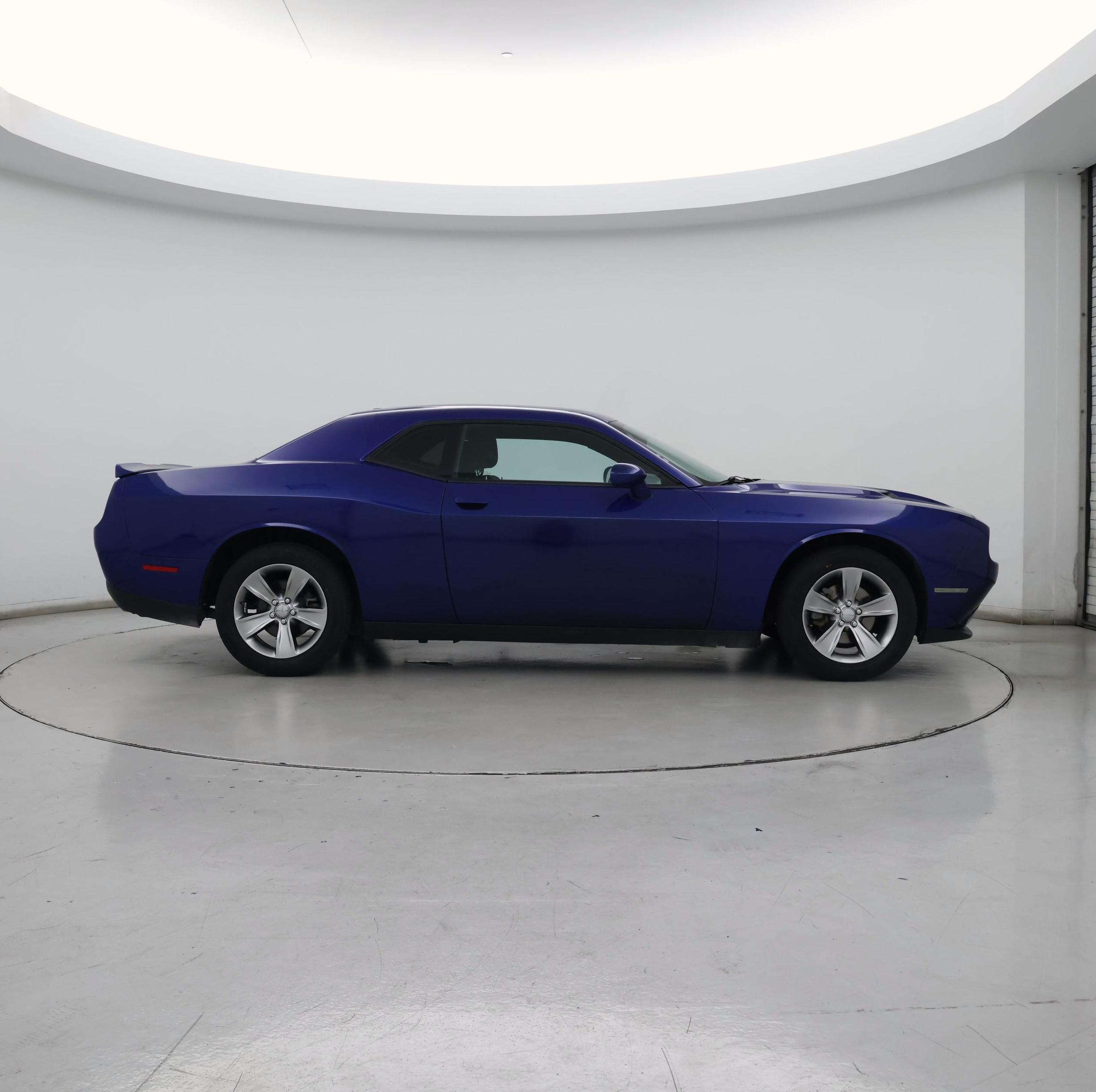 Thumbnail: 2021 Dodge Challenger - 7