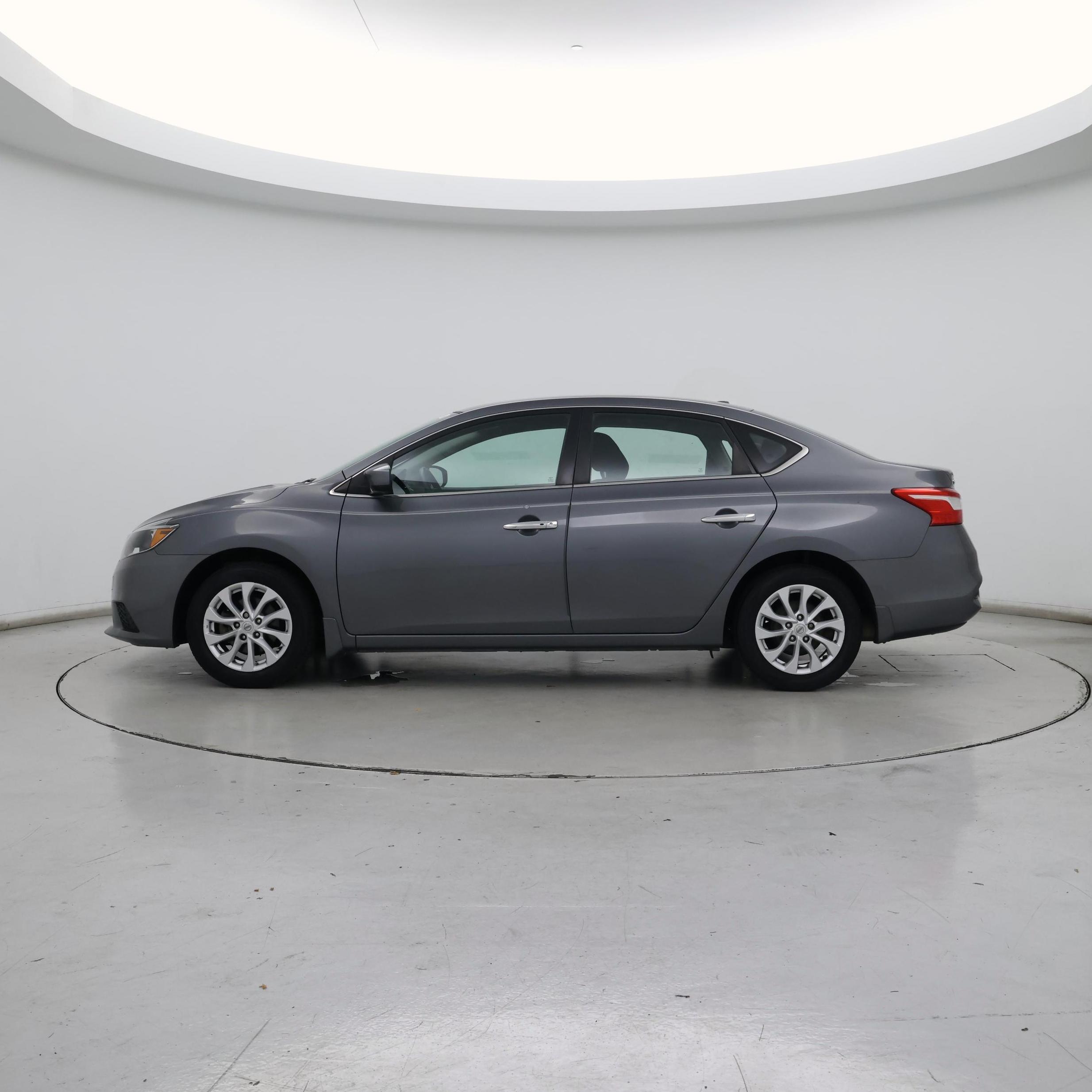 Thumbnail: 2019 Nissan Sentra - 3