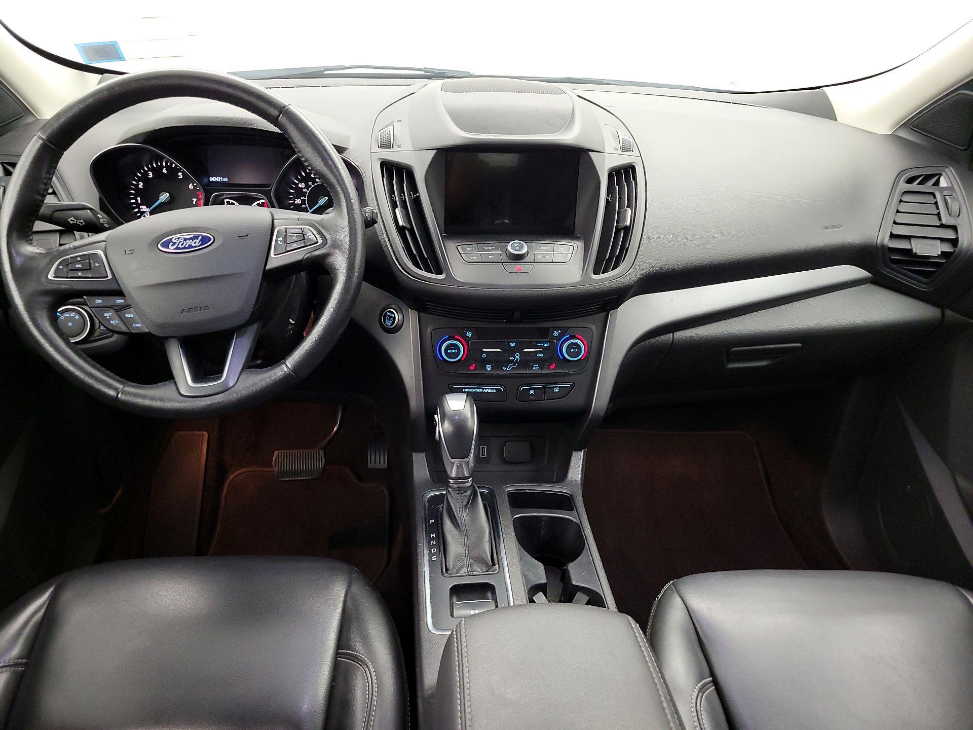 Thumbnail: 2019 Ford Escape - 9