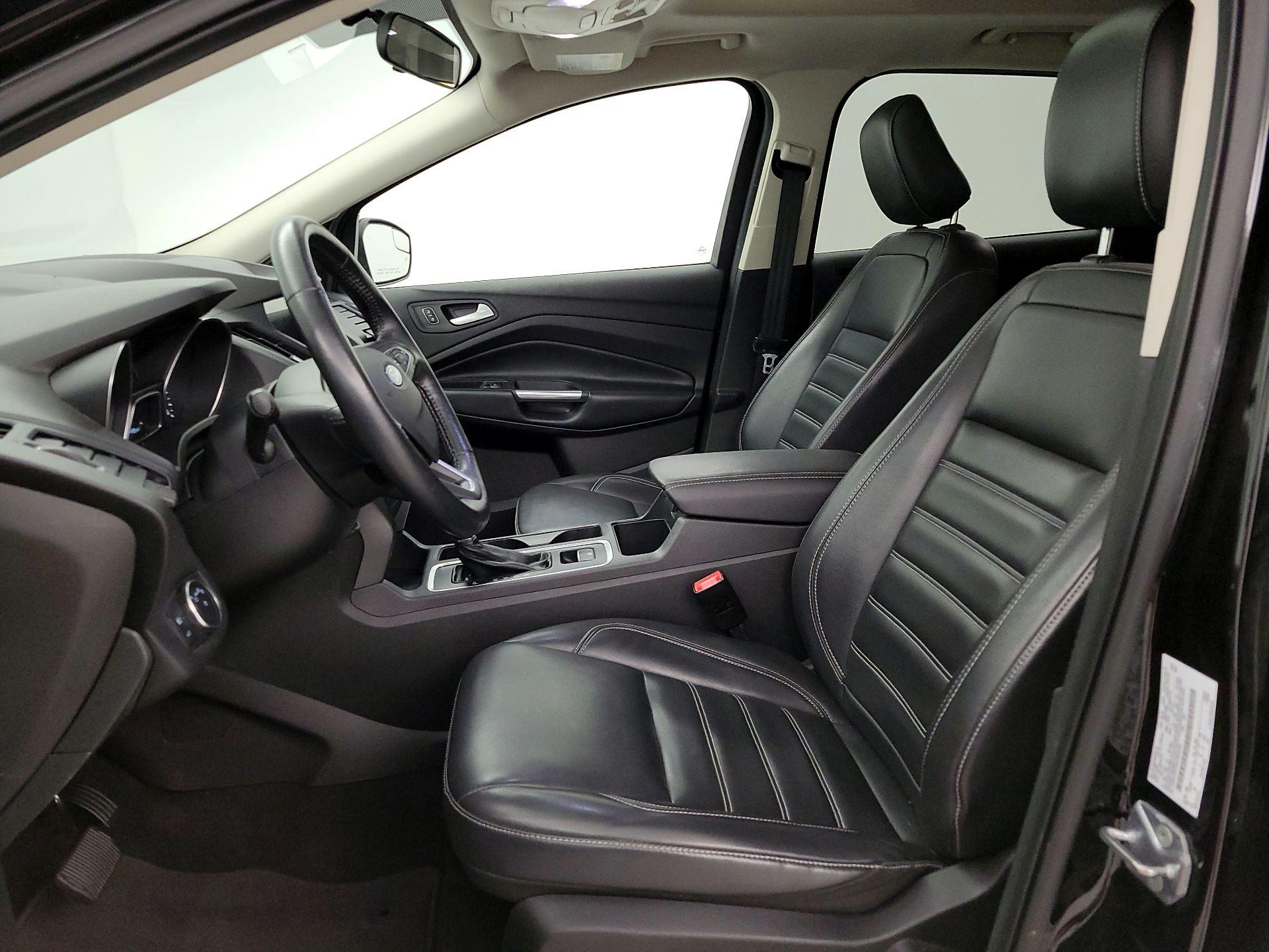 Thumbnail: 2019 Ford Escape - 11