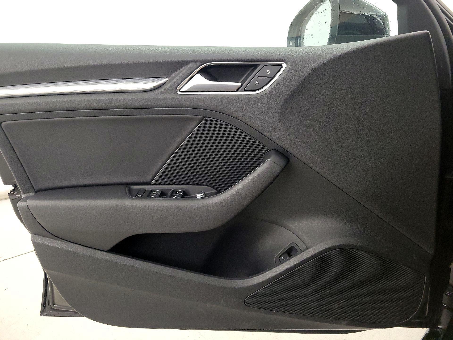 Thumbnail: 2016 Audi A3 - 12