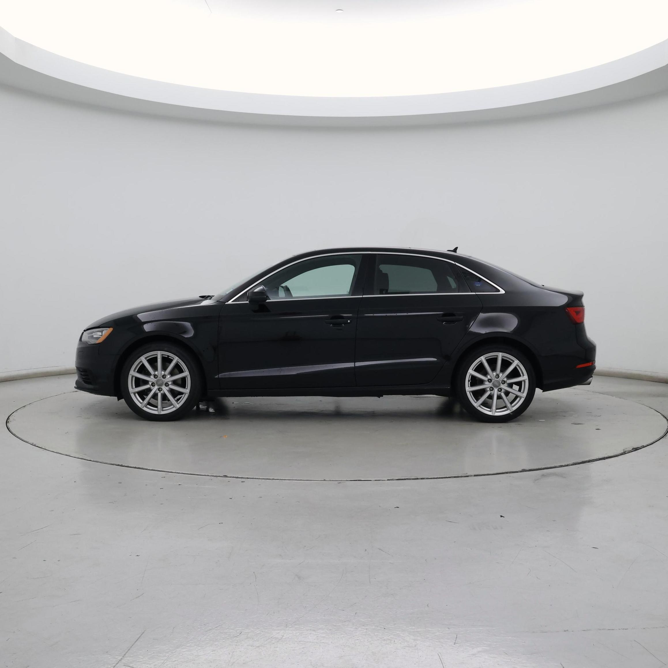 Thumbnail: 2016 Audi A3 - 3