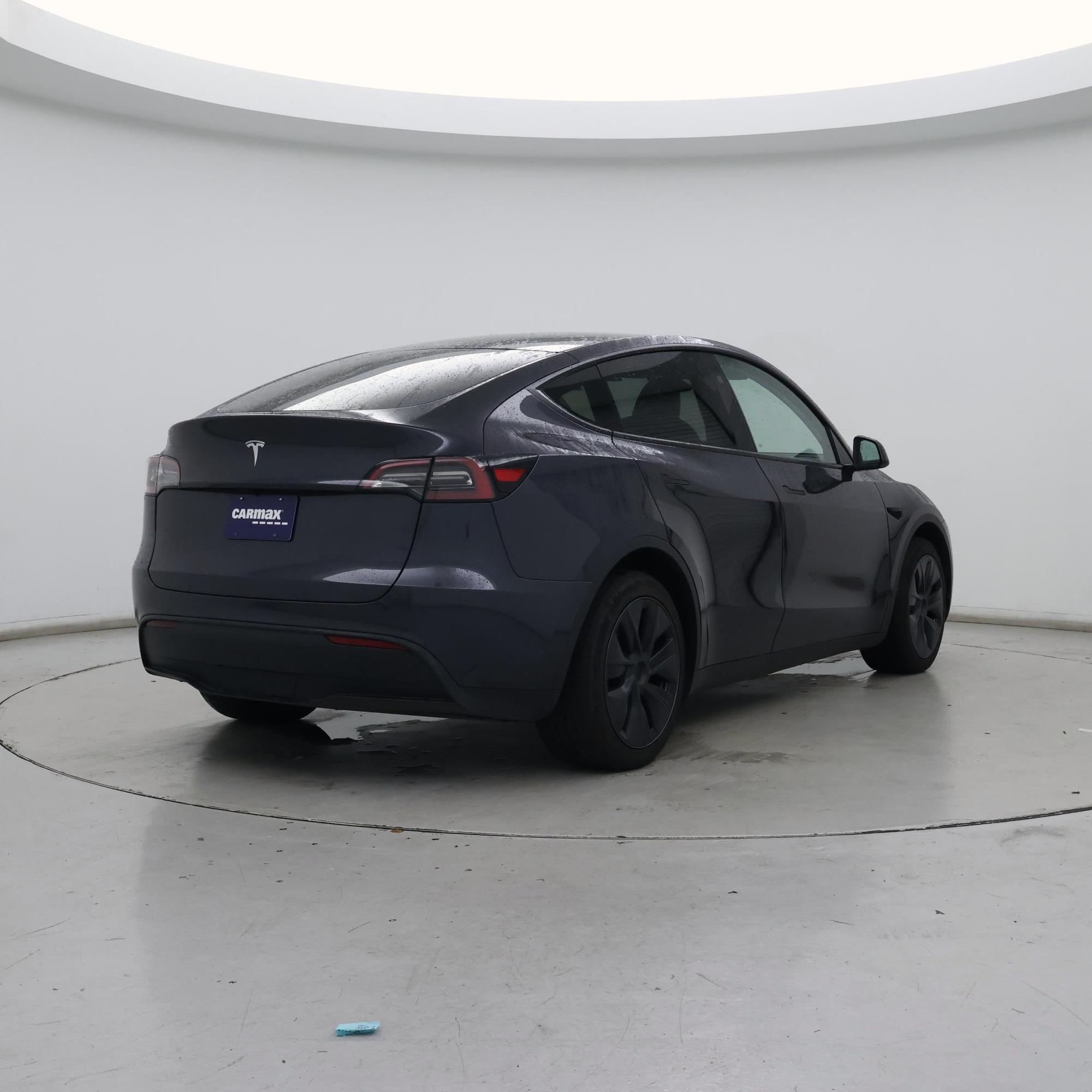 Thumbnail: 2024 Tesla Model Y - 8