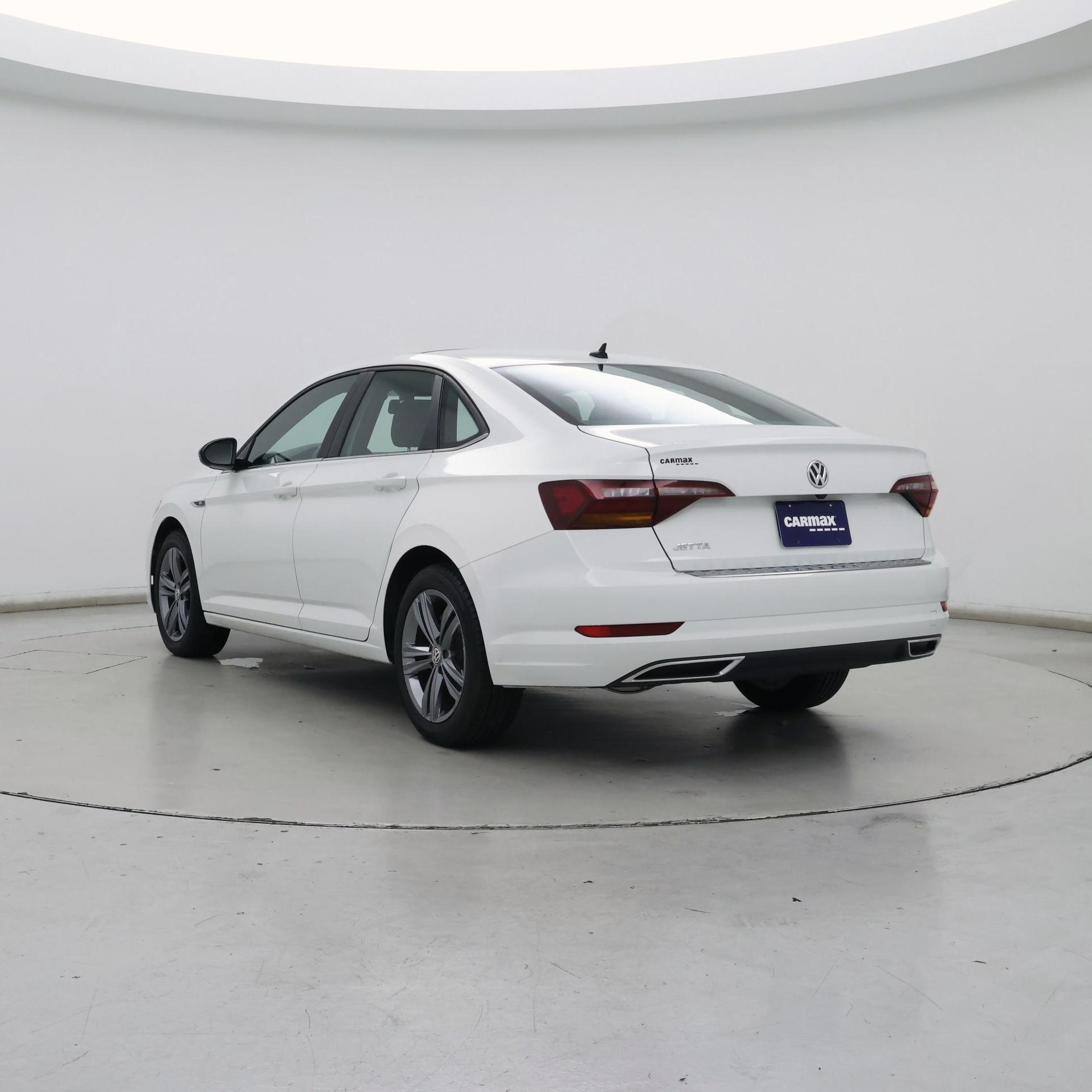 Thumbnail: 2019 Volkswagen Jetta - 2