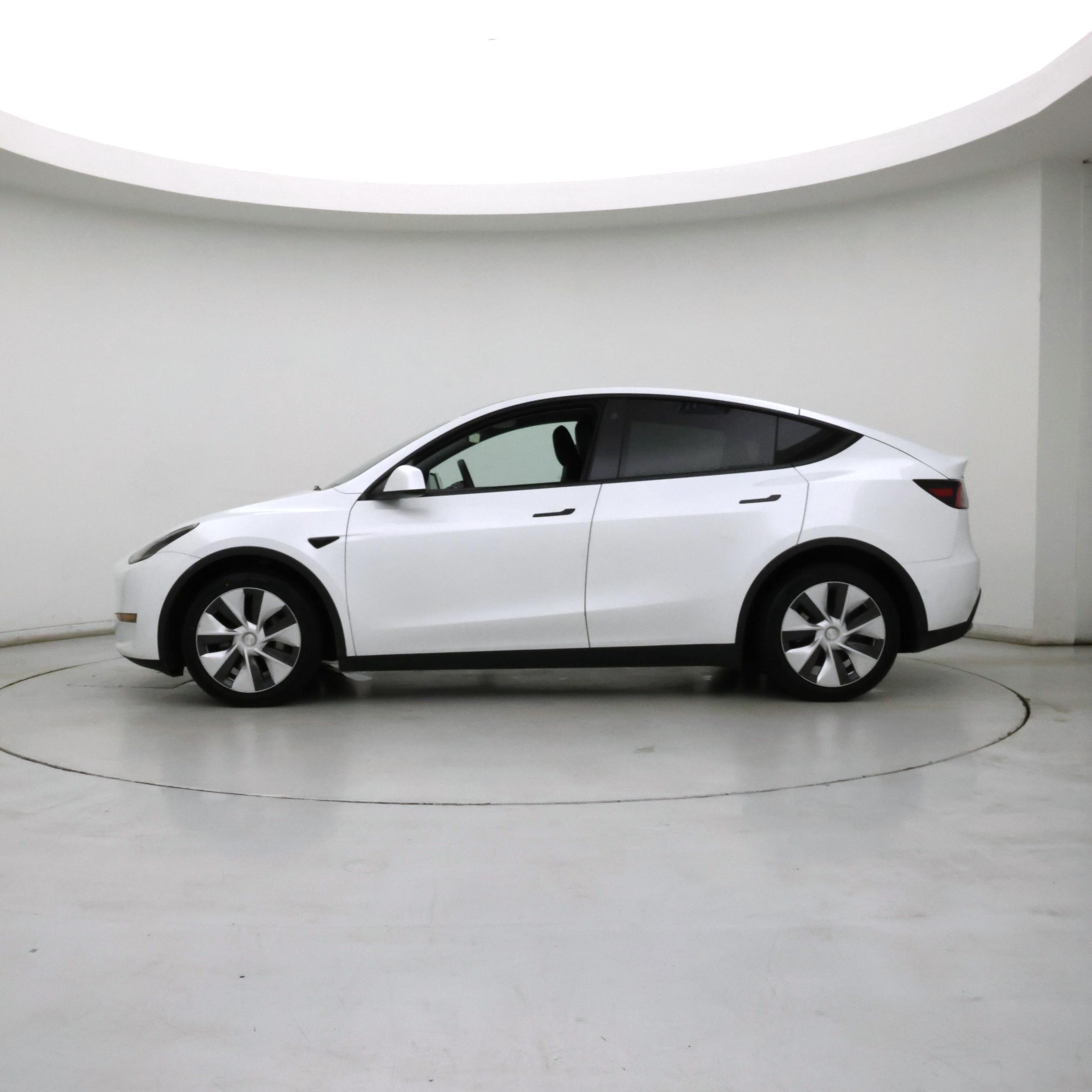 Thumbnail: 2021 Tesla Model Y - 3