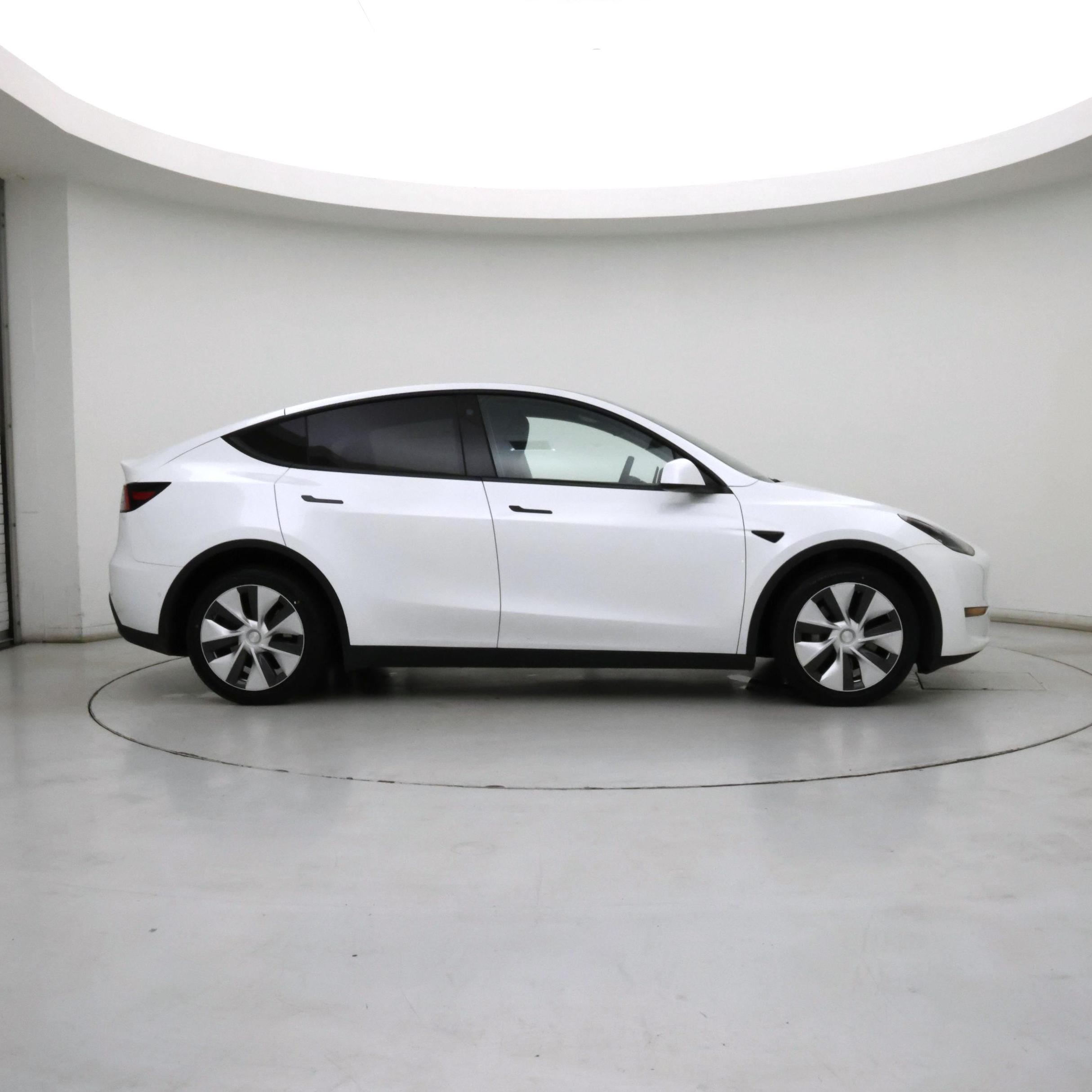 Thumbnail: 2021 Tesla Model Y - 7