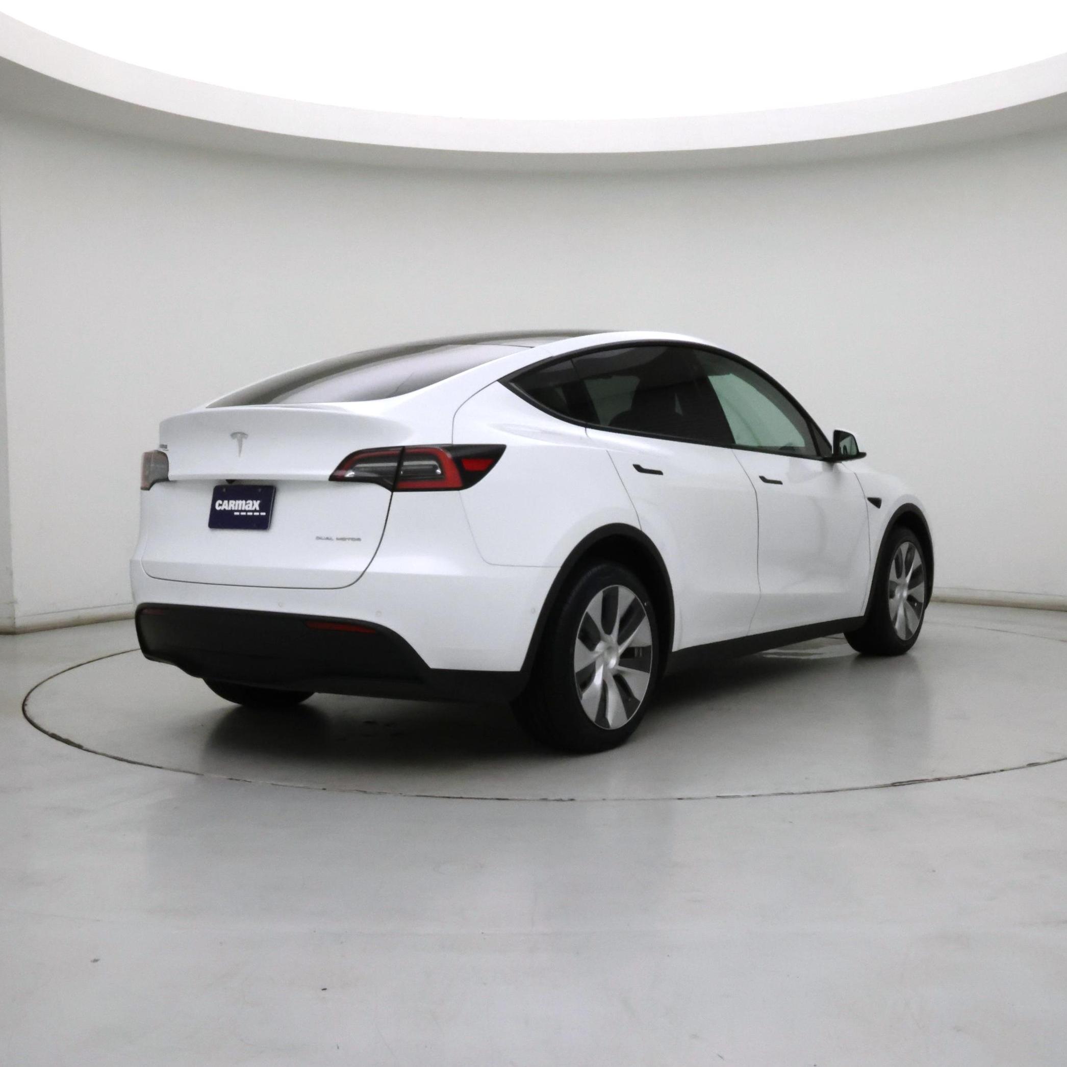 Thumbnail: 2021 Tesla Model Y - 8