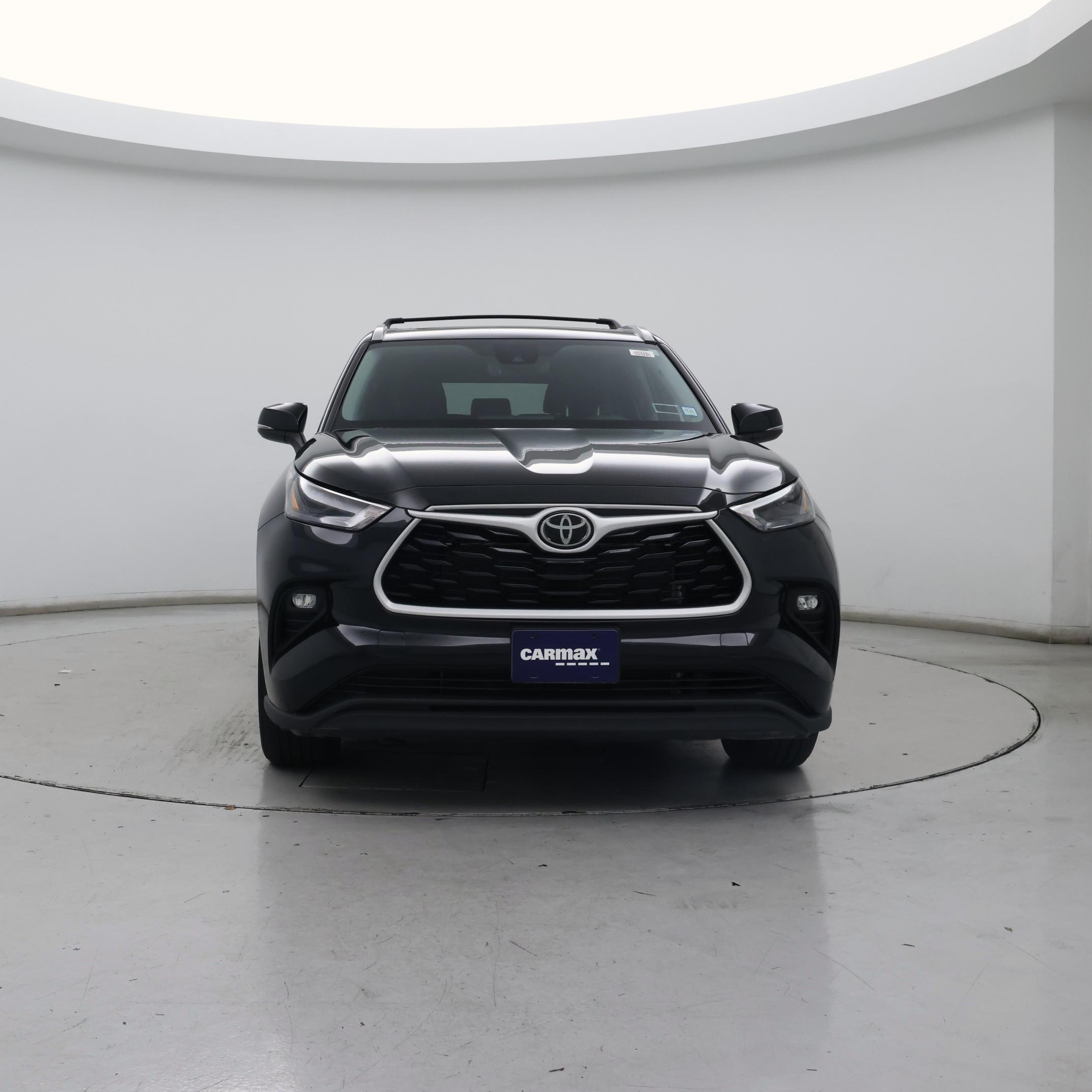 Thumbnail: 2022 Toyota Highlander - 5