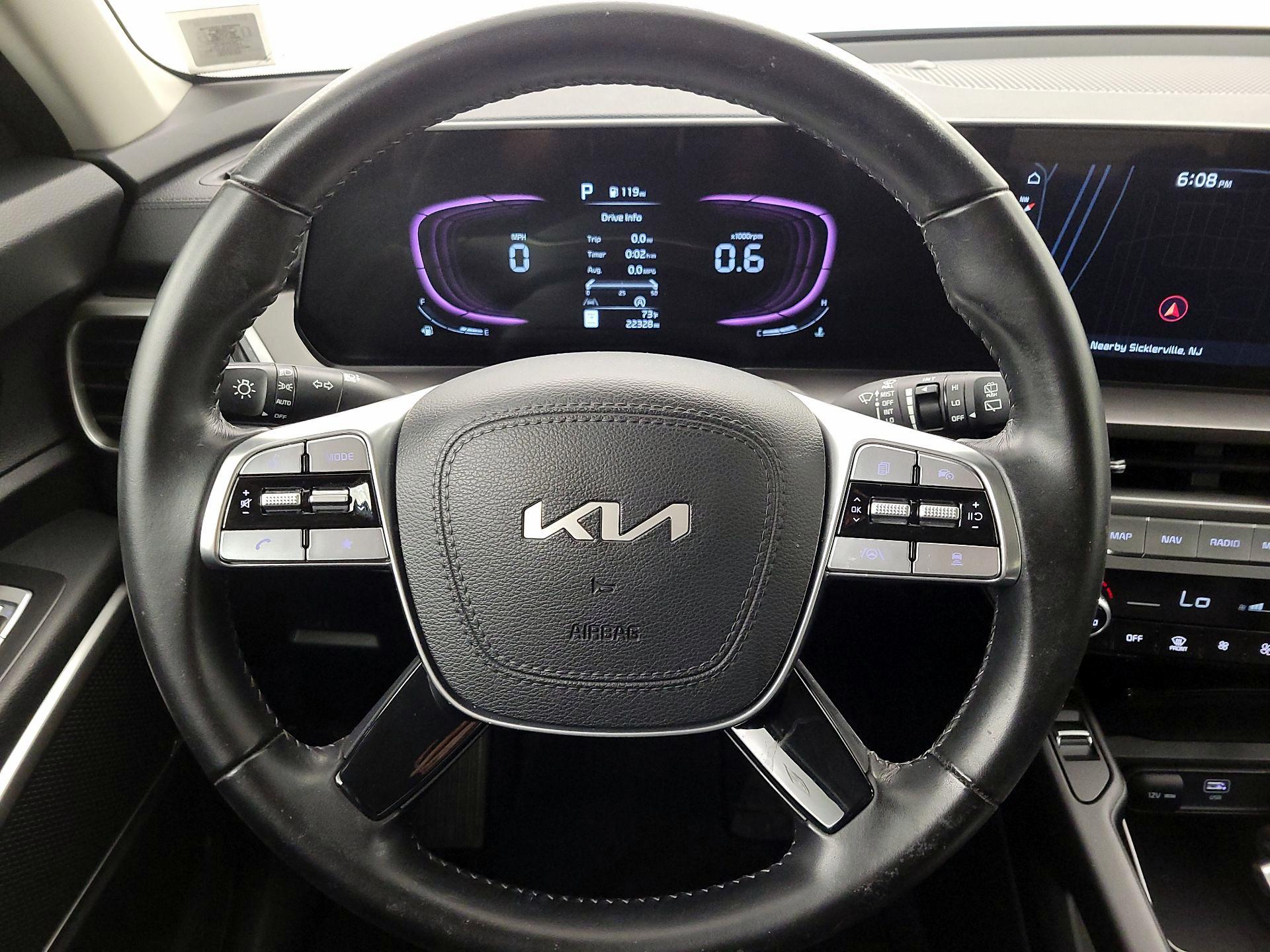 Thumbnail: 2023 Kia Telluride - 10