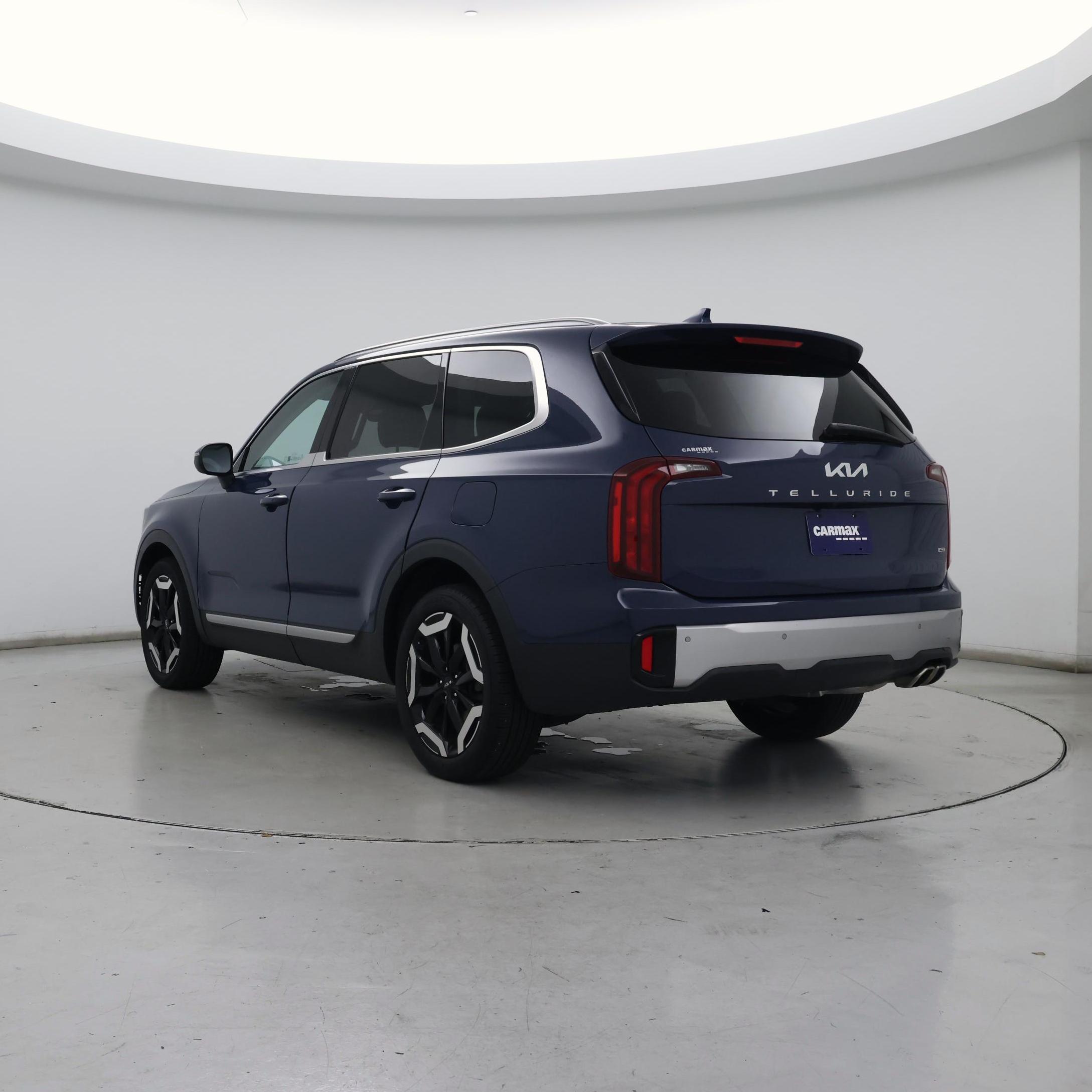Thumbnail: 2023 Kia Telluride - 2