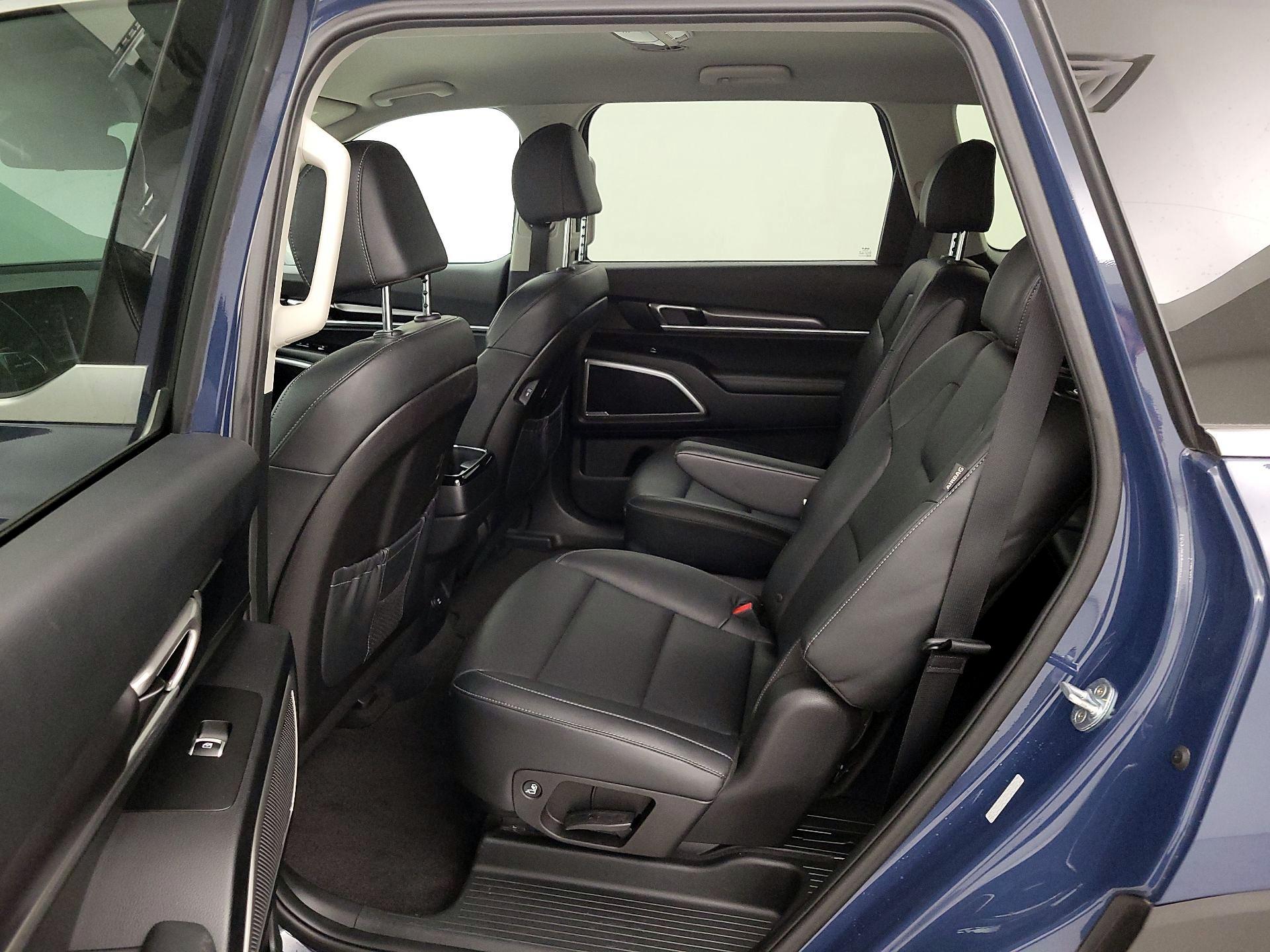 Thumbnail: 2023 Kia Telluride - 20