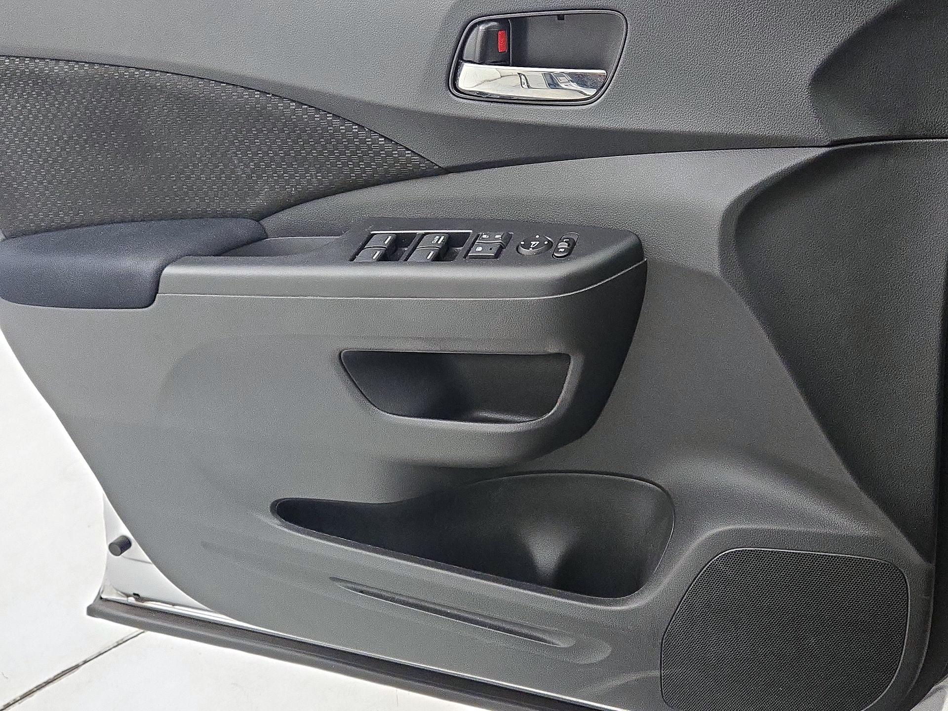Thumbnail: 2016 Honda CR-V - 12