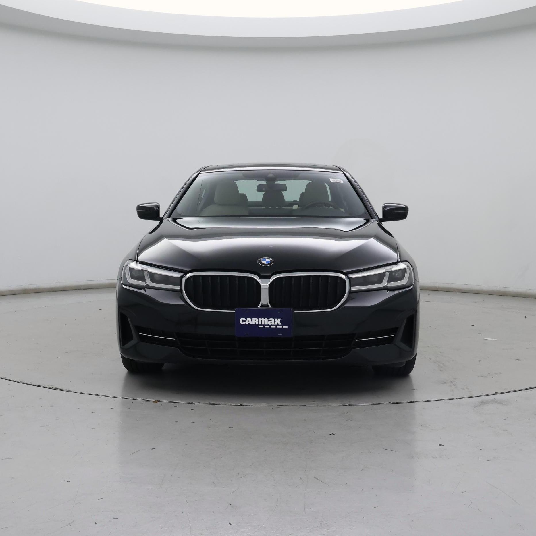 Thumbnail: 2021 BMW 5 Series - 5