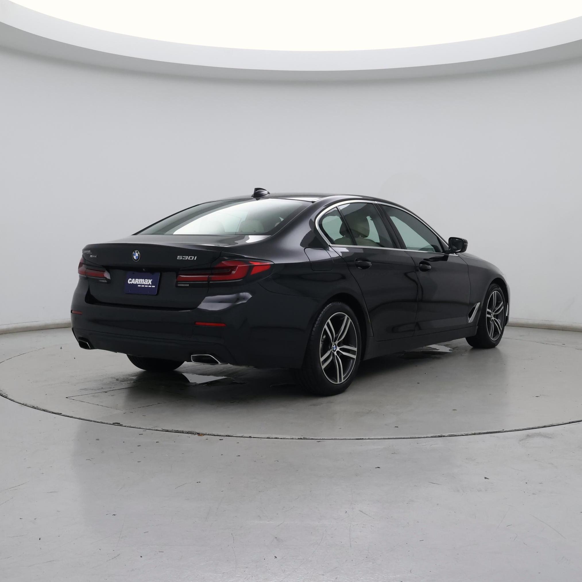 Thumbnail: 2021 BMW 5 Series - 8