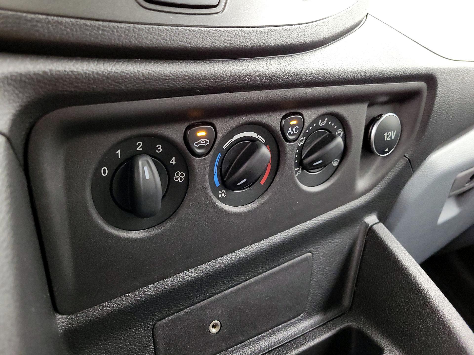 Thumbnail: 2019 Ford Transit Series - 16