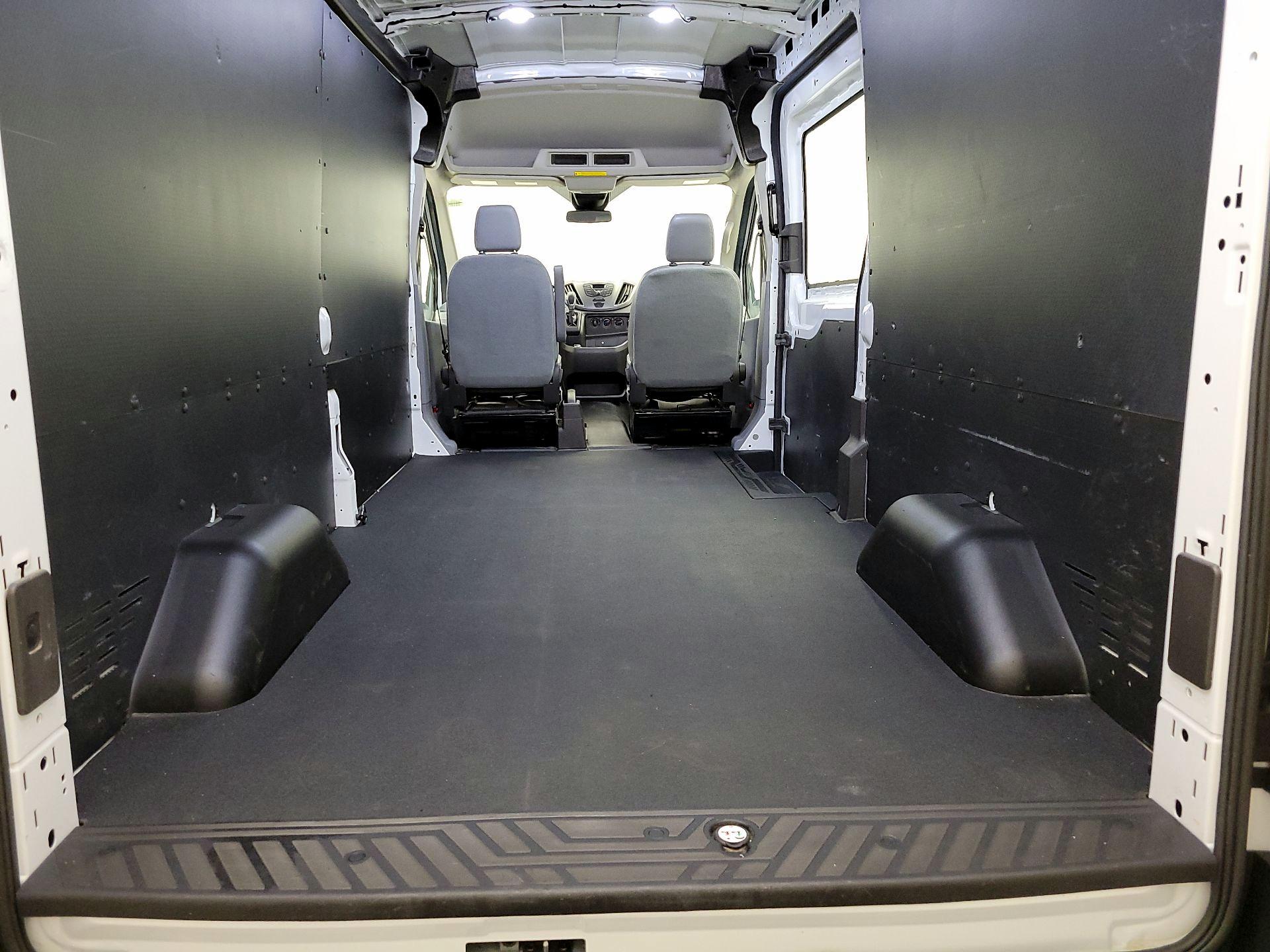 Thumbnail: 2019 Ford Transit Series - 20