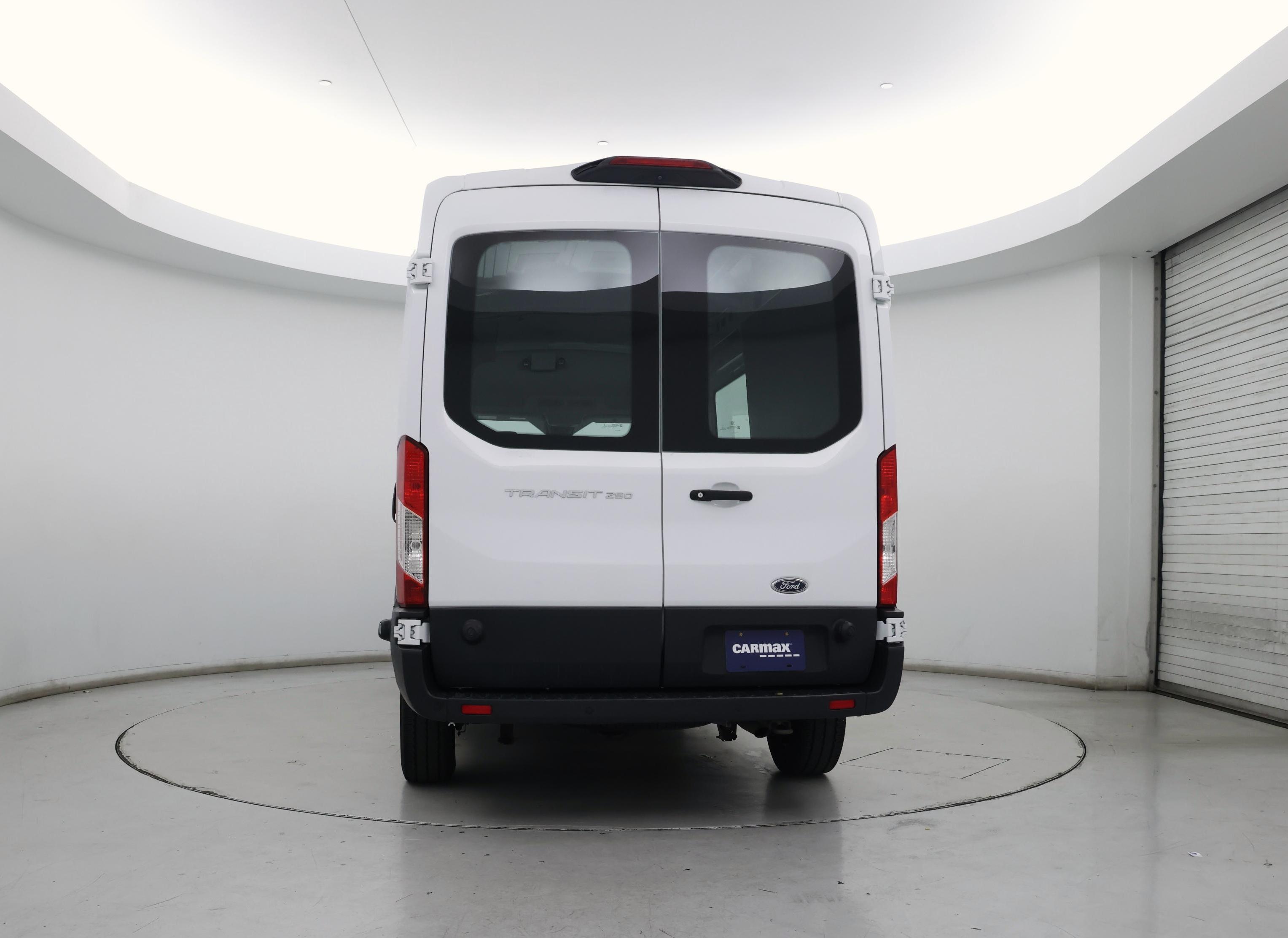 Thumbnail: 2019 Ford Transit Series - 6