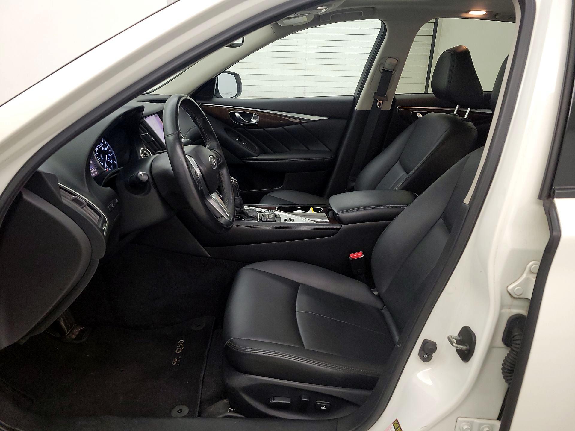 Thumbnail: 2019 INFINITI Q50 - 11