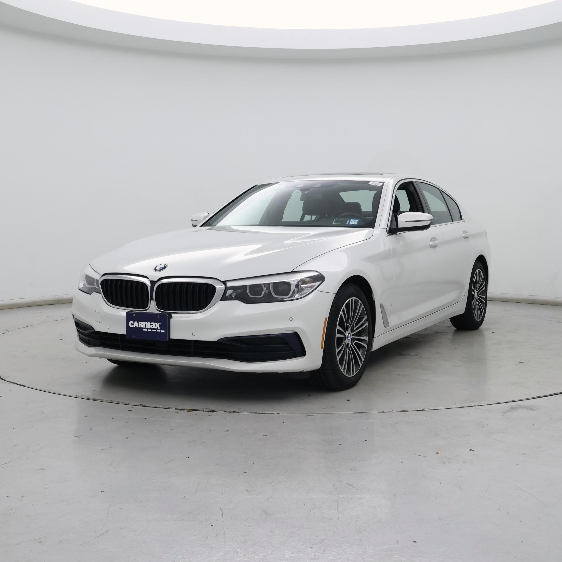 Thumbnail: 2019 BMW 5 Series - 4