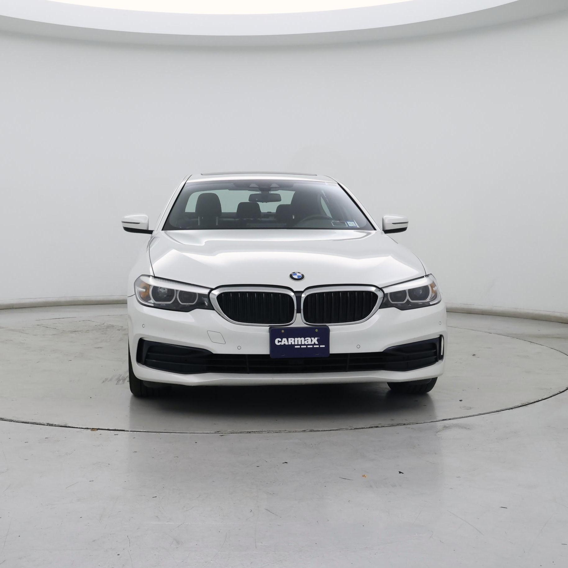 Thumbnail: 2019 BMW 5 Series - 5