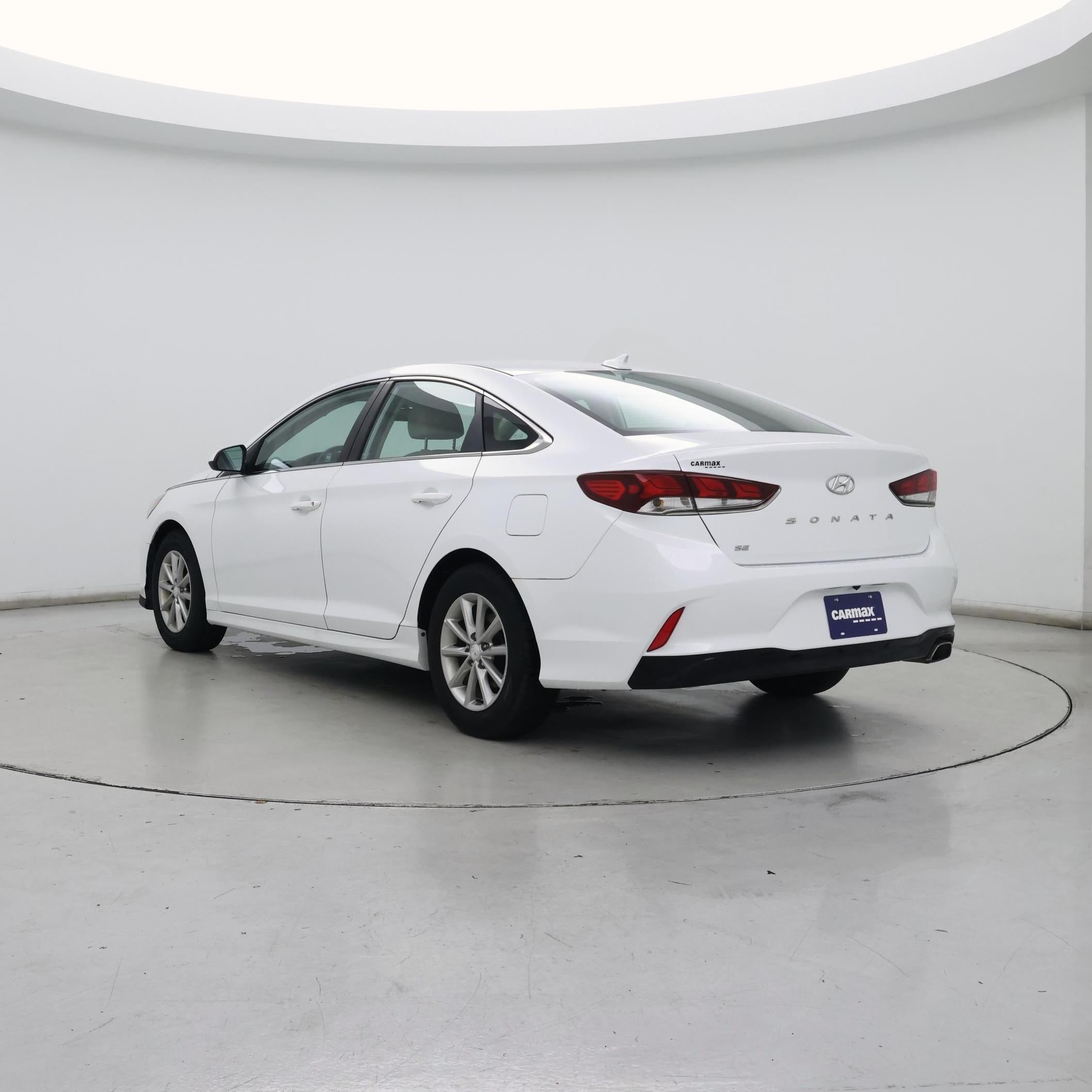 Thumbnail: 2019 Hyundai Sonata - 2