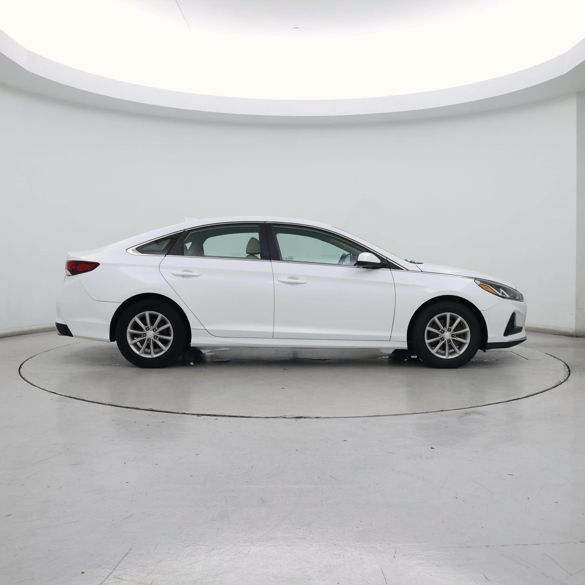 Thumbnail: 2019 Hyundai Sonata - 7