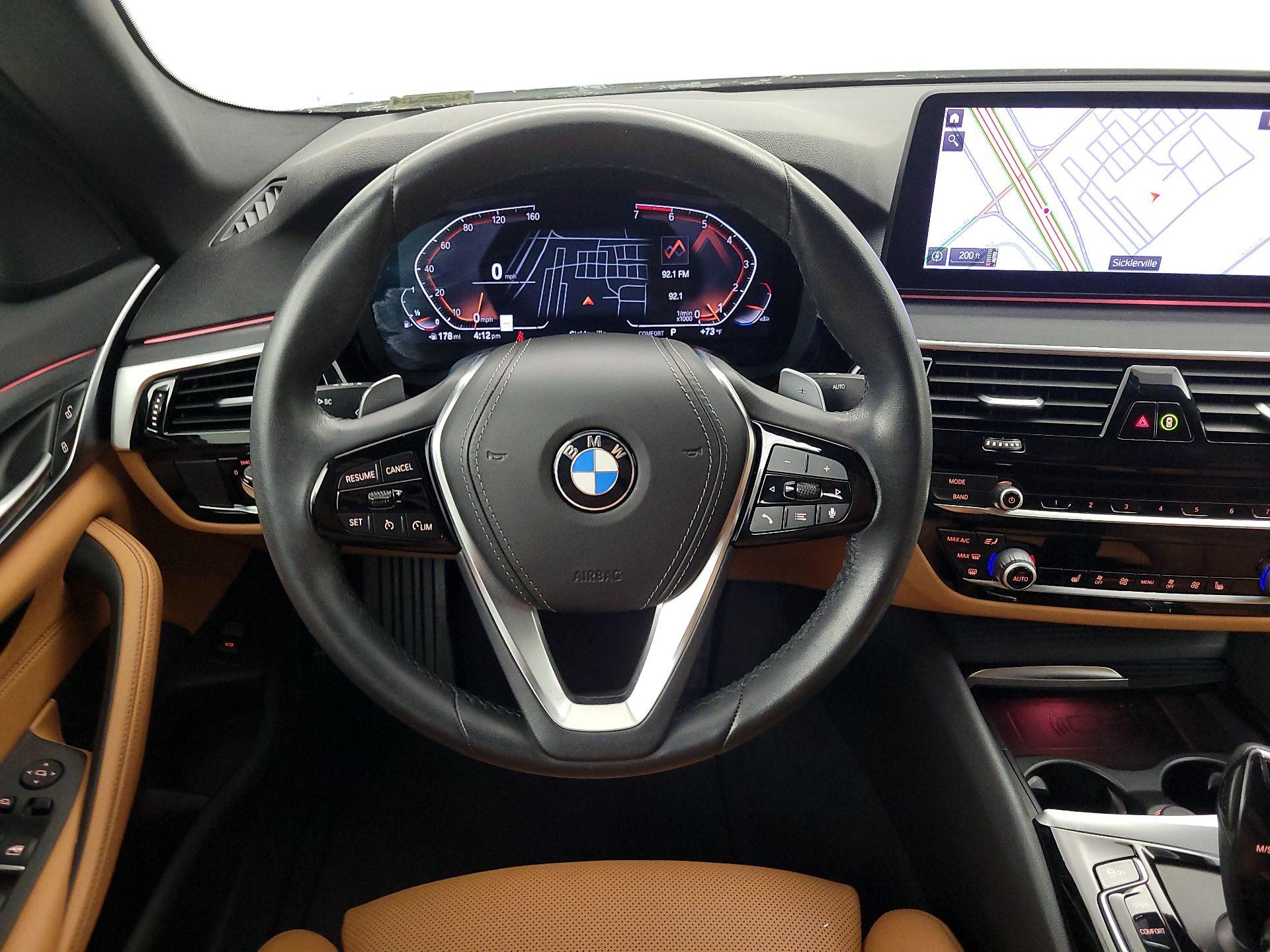 Thumbnail: 2022 BMW 5 Series - 10