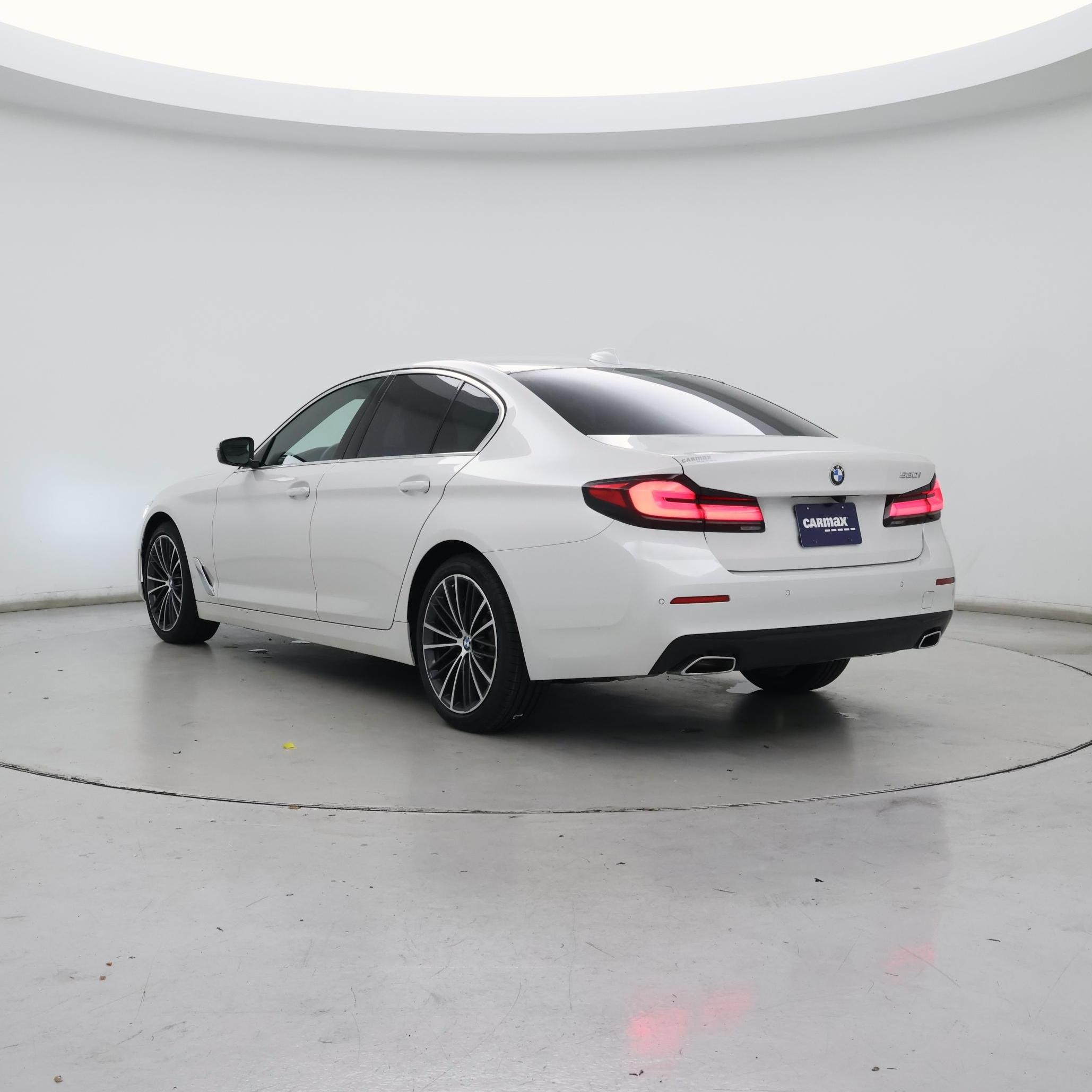 Thumbnail: 2022 BMW 5 Series - 2