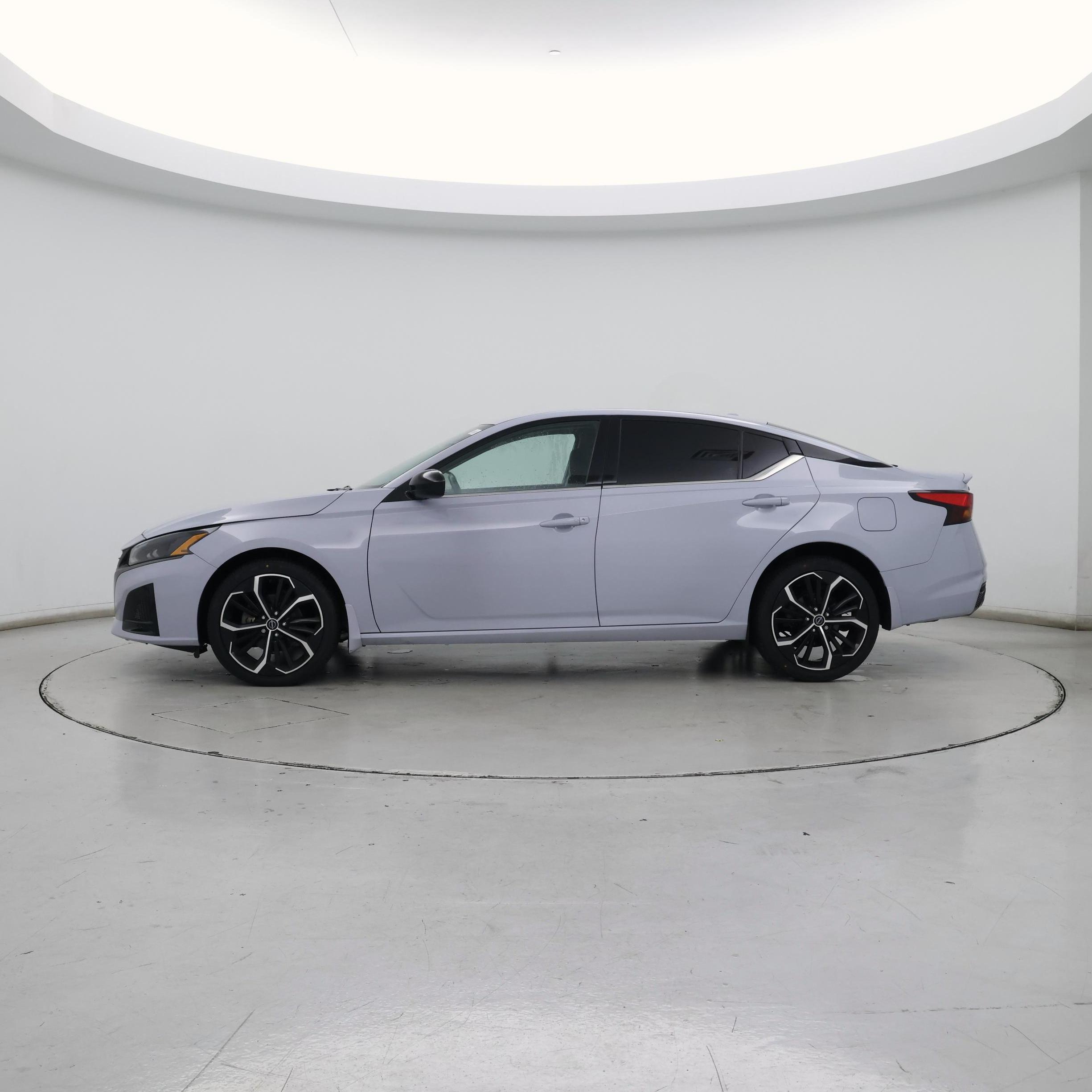 Thumbnail: 2023 Nissan Altima - 3