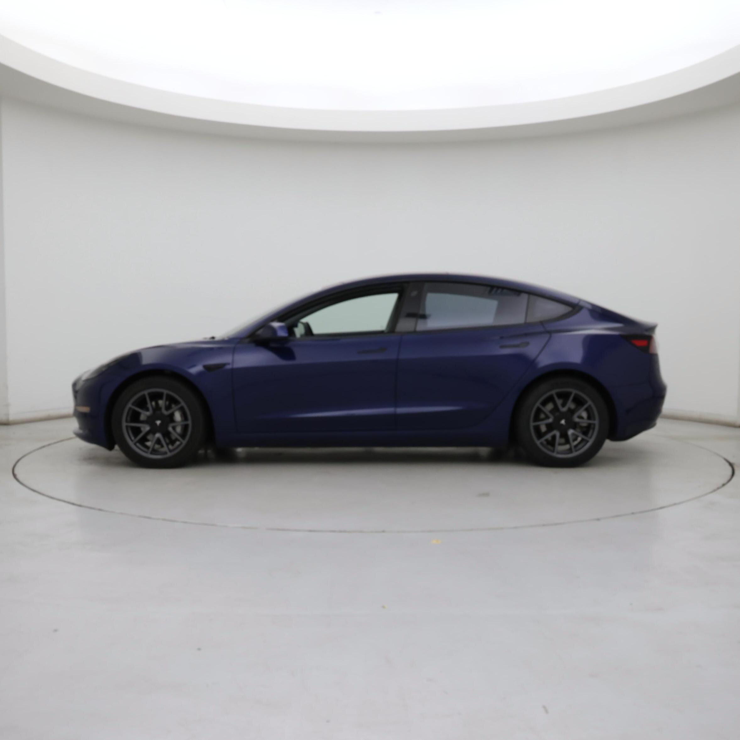 Thumbnail: 2021 Tesla Model 3 - 3