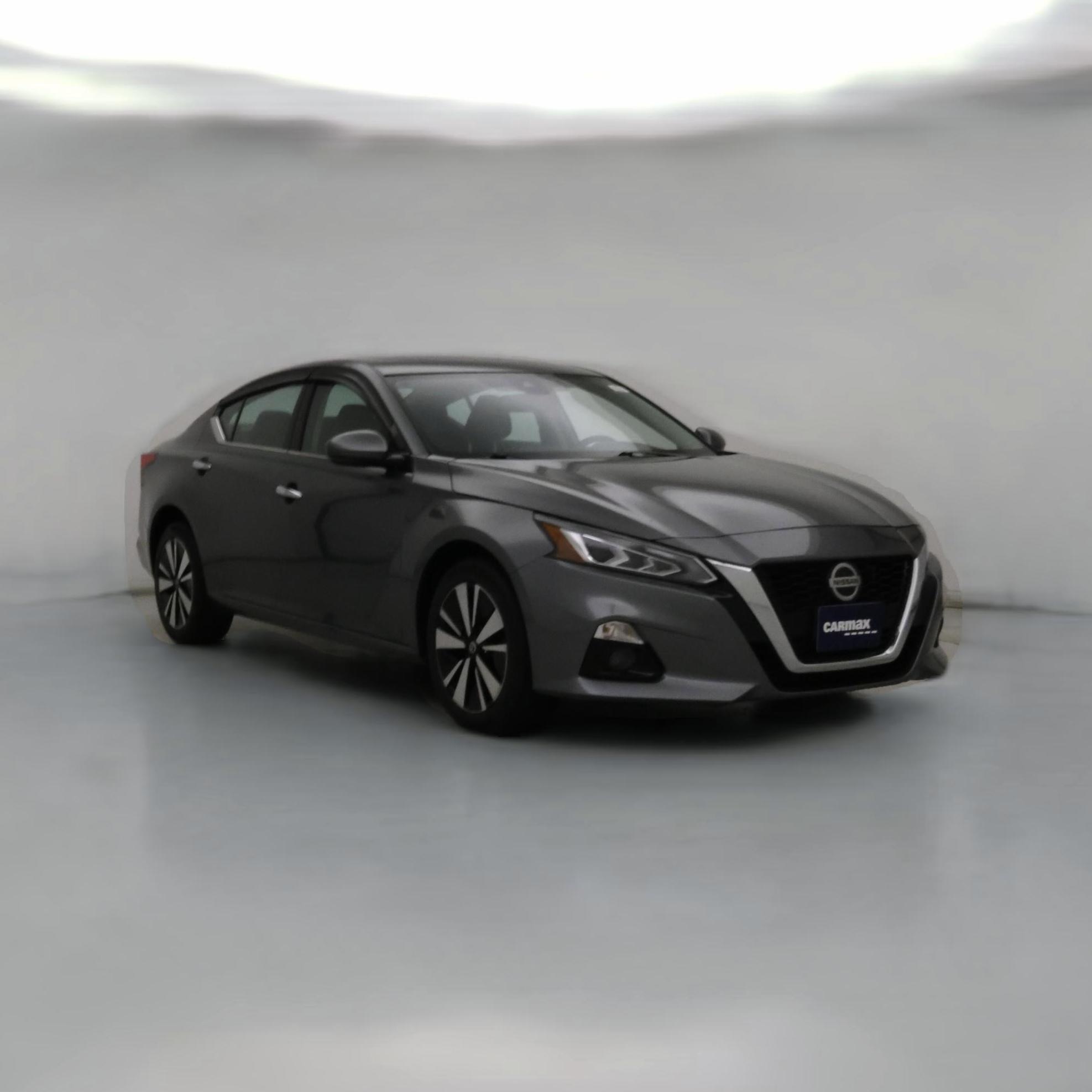 Thumbnail: 2020 Nissan Altima - 1
