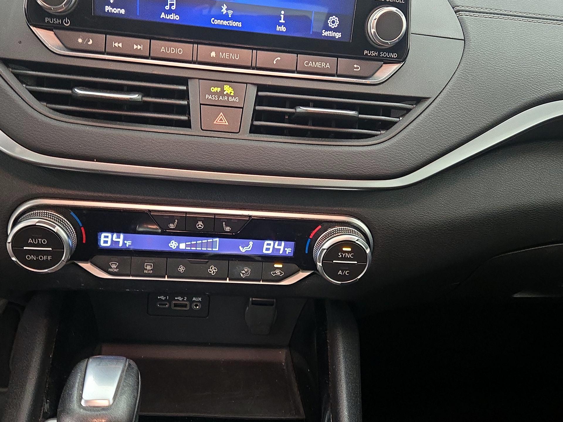 Thumbnail: 2020 Nissan Altima - 15