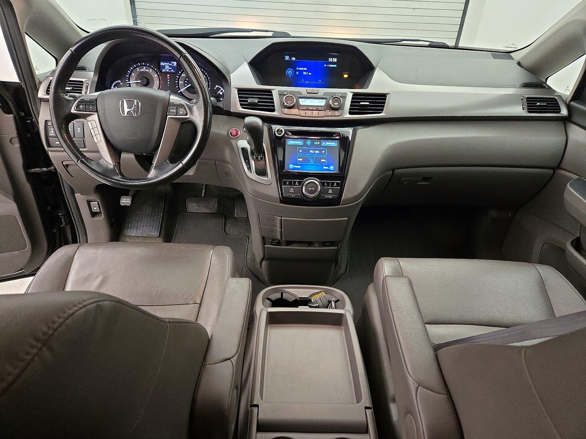 Thumbnail: 2016 Honda Odyssey - 9